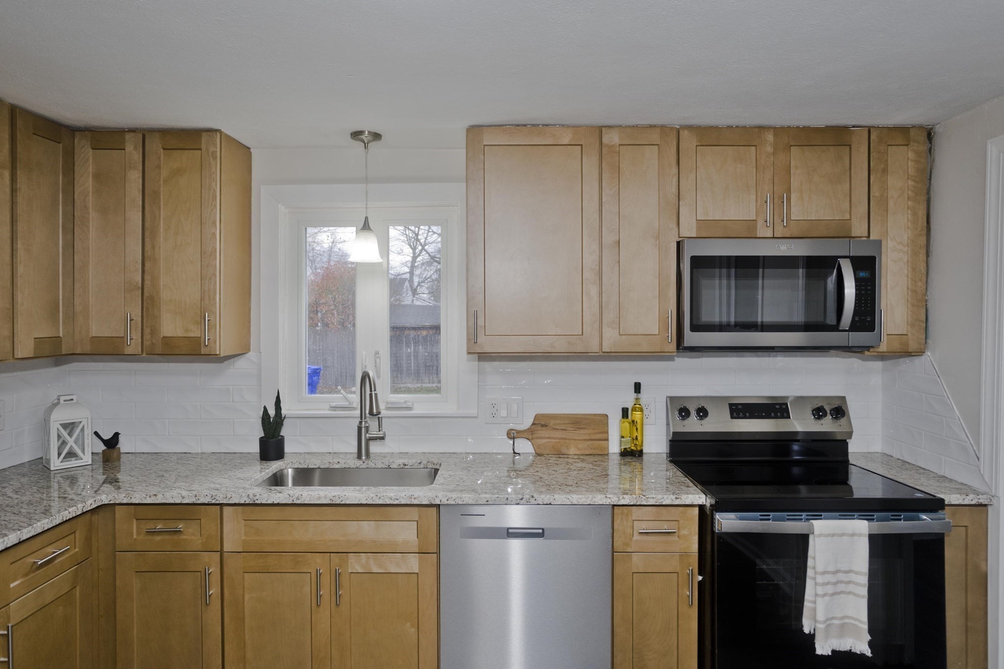 99 Massreco St, Springfield, MA 01109 - Image 8