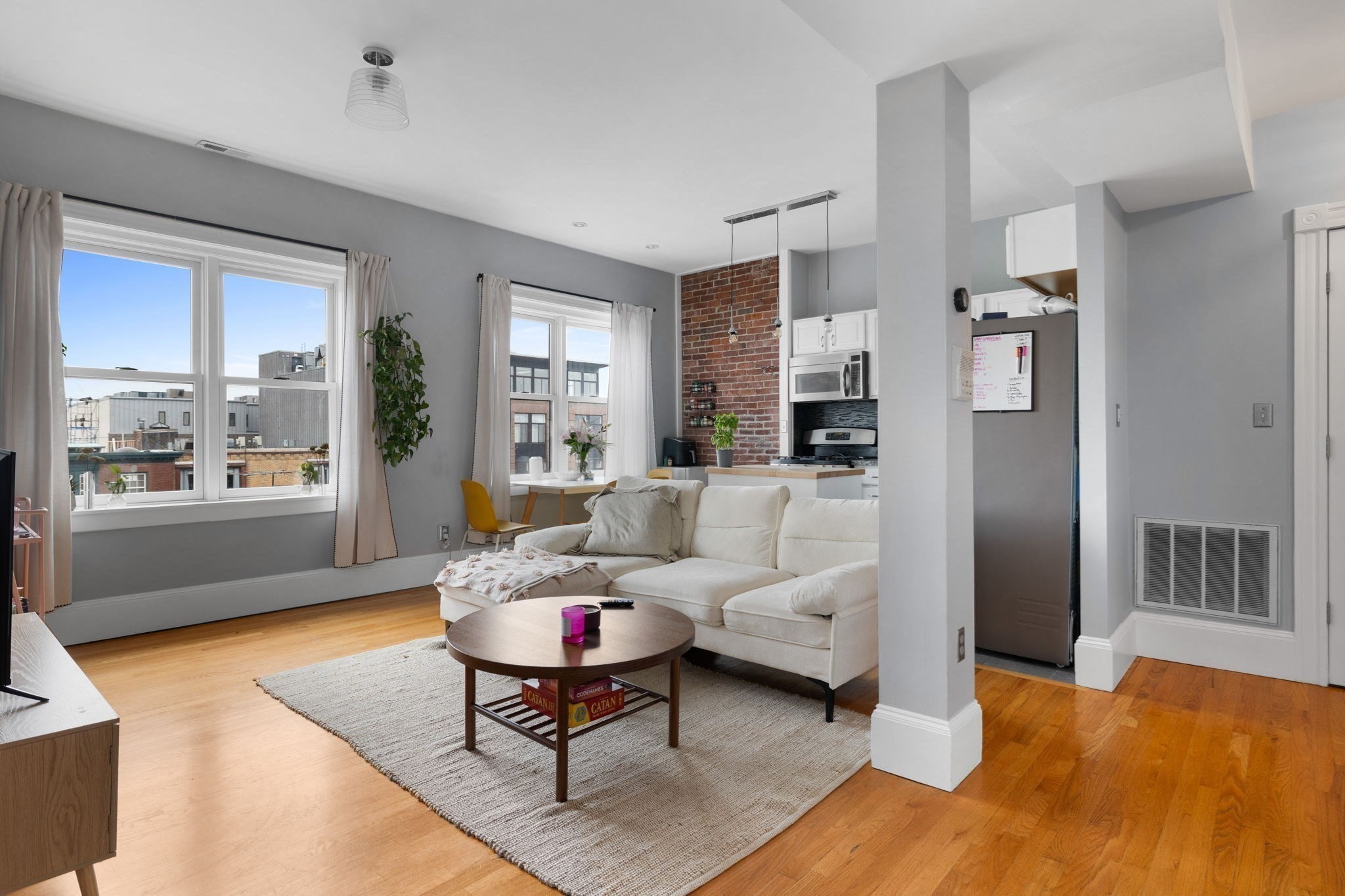 705 Massachusetts Ave., Unit 8, Roxbury, Boston, MA 02118