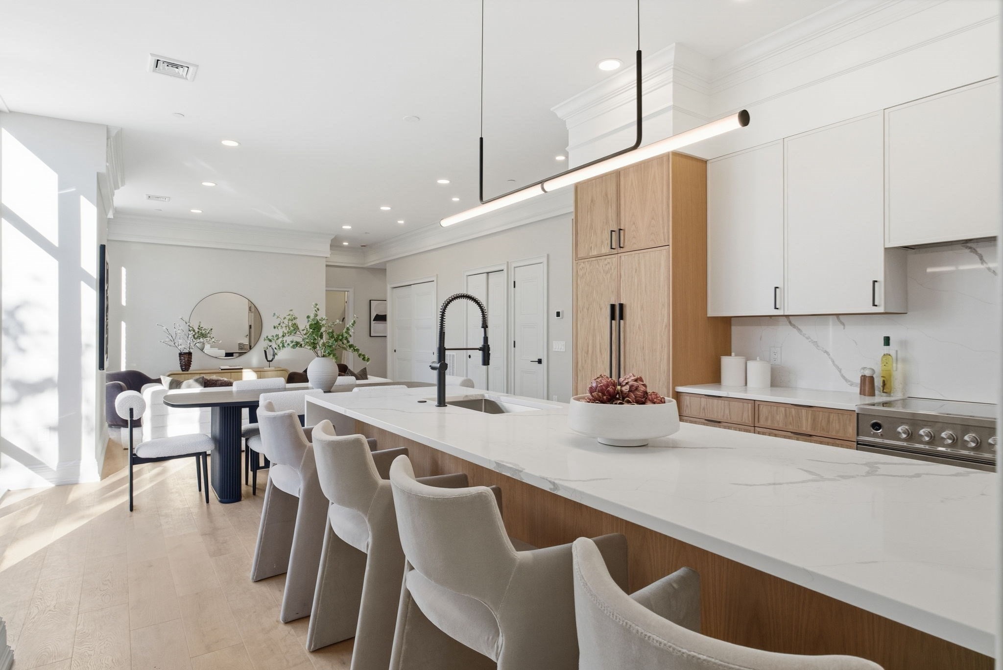 61 Hall Street Unit 1, Waltham, MA 02453