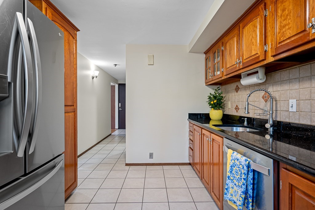 140 Butternut Hollow Unit 140, Acton, MA 01718 - Image 6