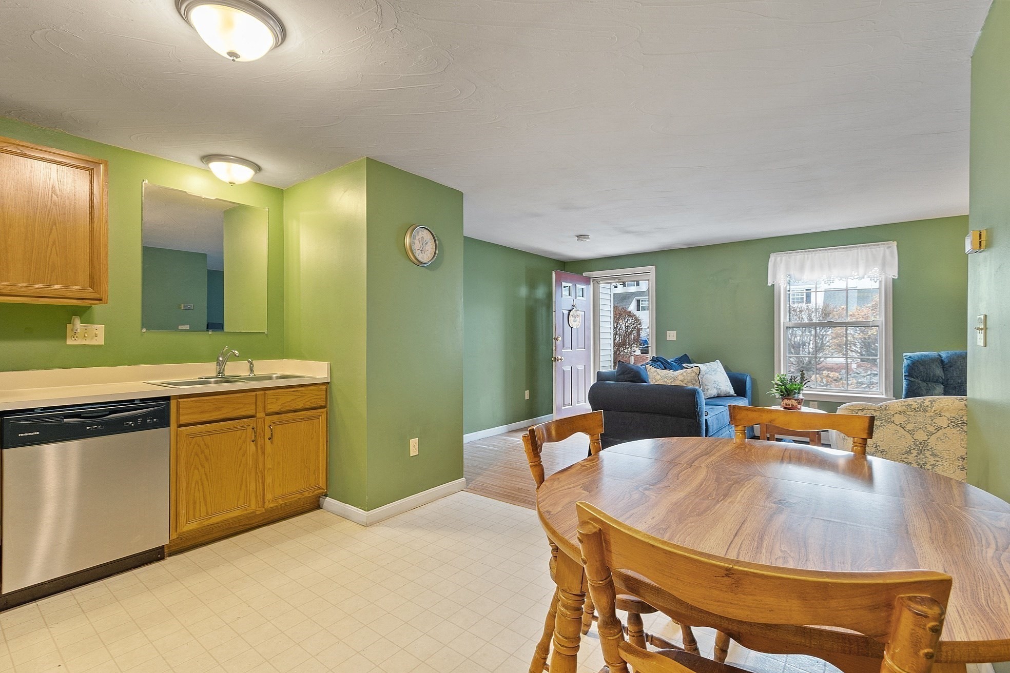 97 Berrington Rd Unit 97, Leominster, MA 01453 - Image 13