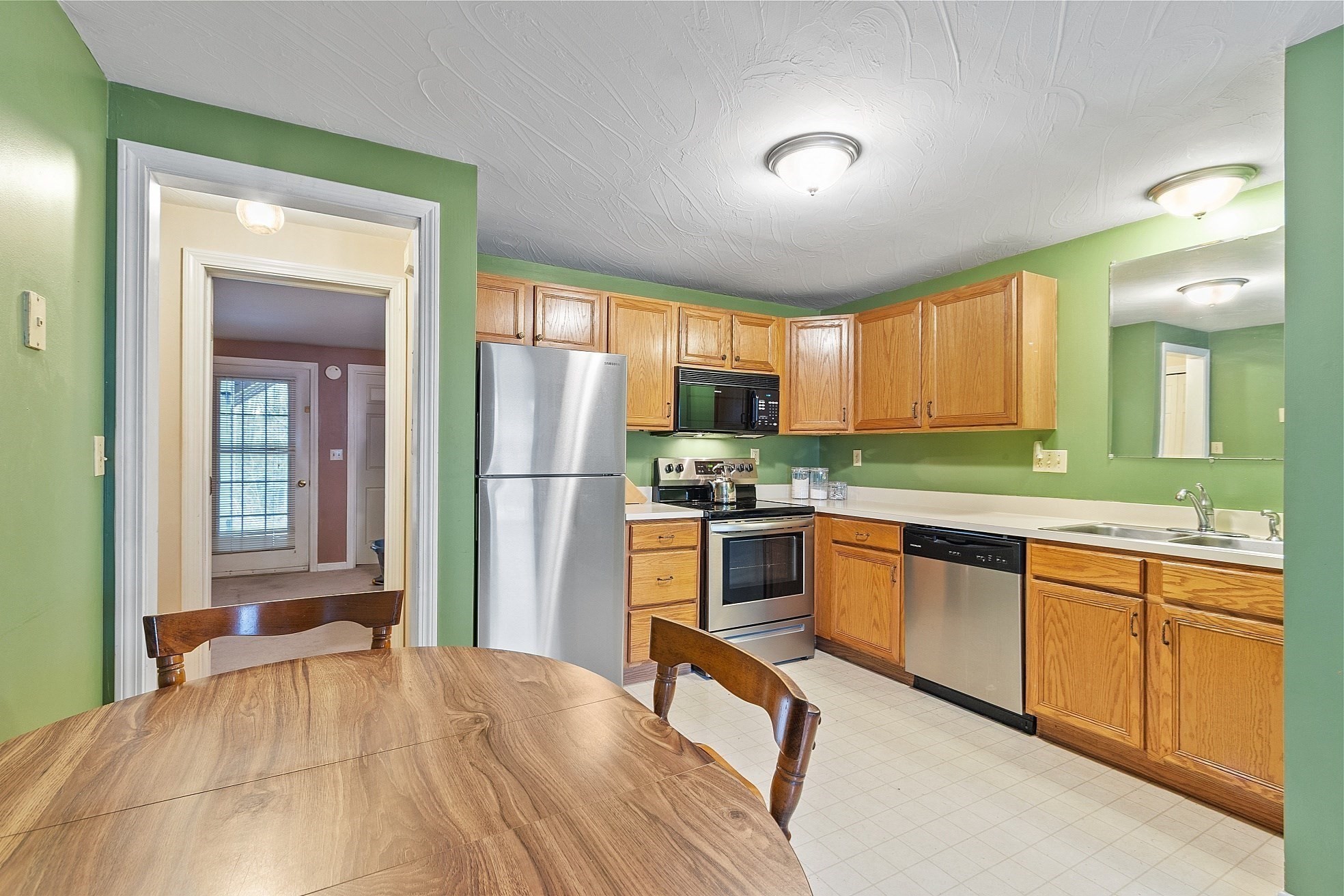 97 Berrington Rd Unit 97, Leominster, MA 01453 - Image 14