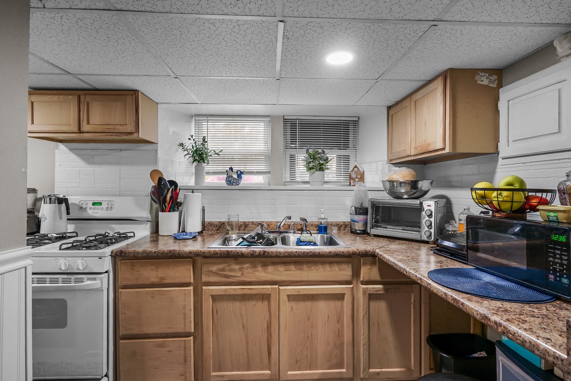 589 Osborn, Fall River, MA 02724 - Image 25