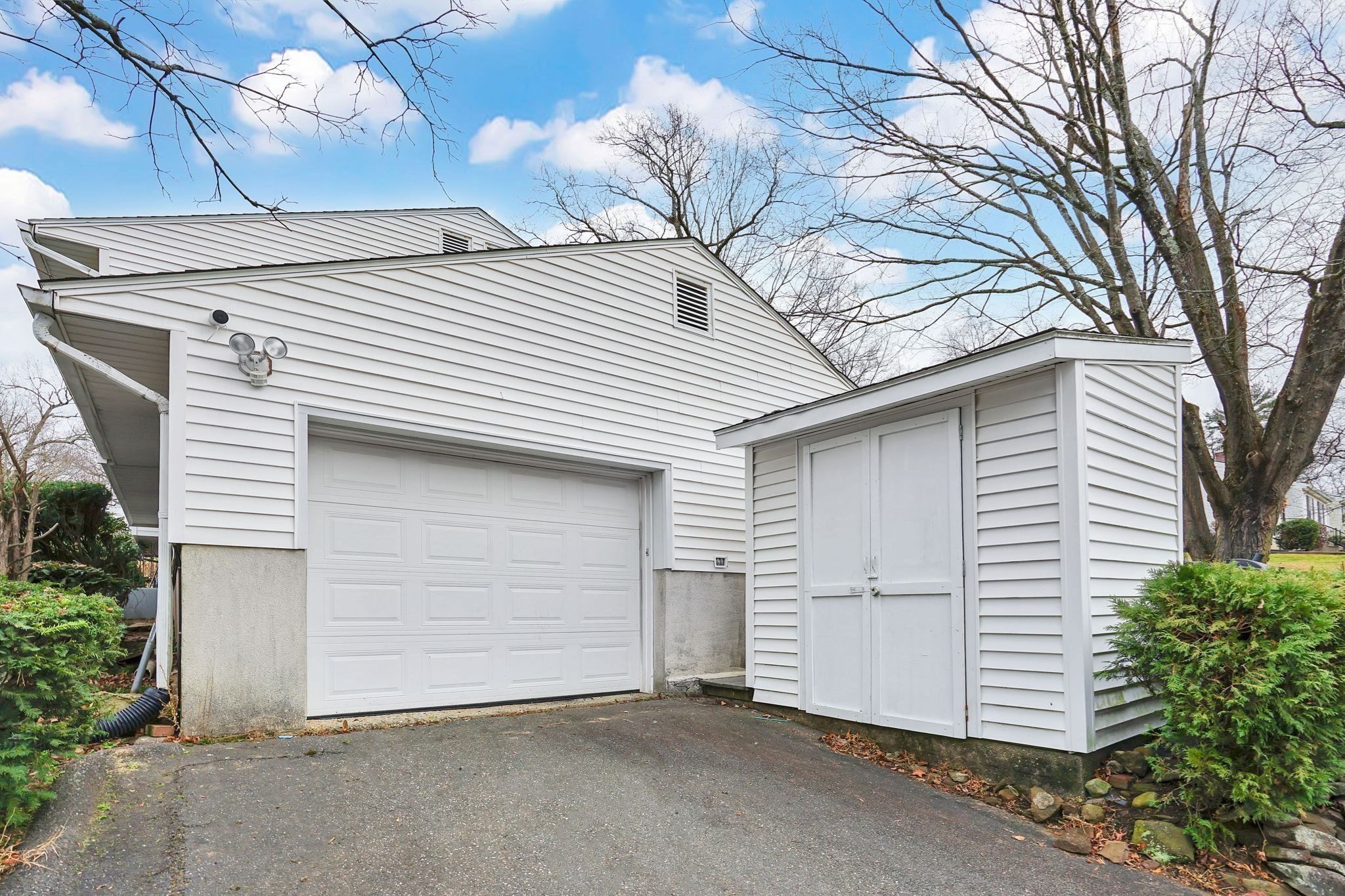 290 Newton Rd, Springfield, MA 01118 - Image 3