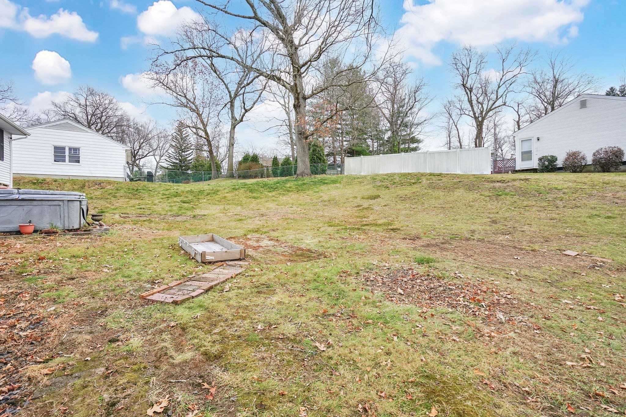 290 Newton Rd, Springfield, MA 01118 - Image 37