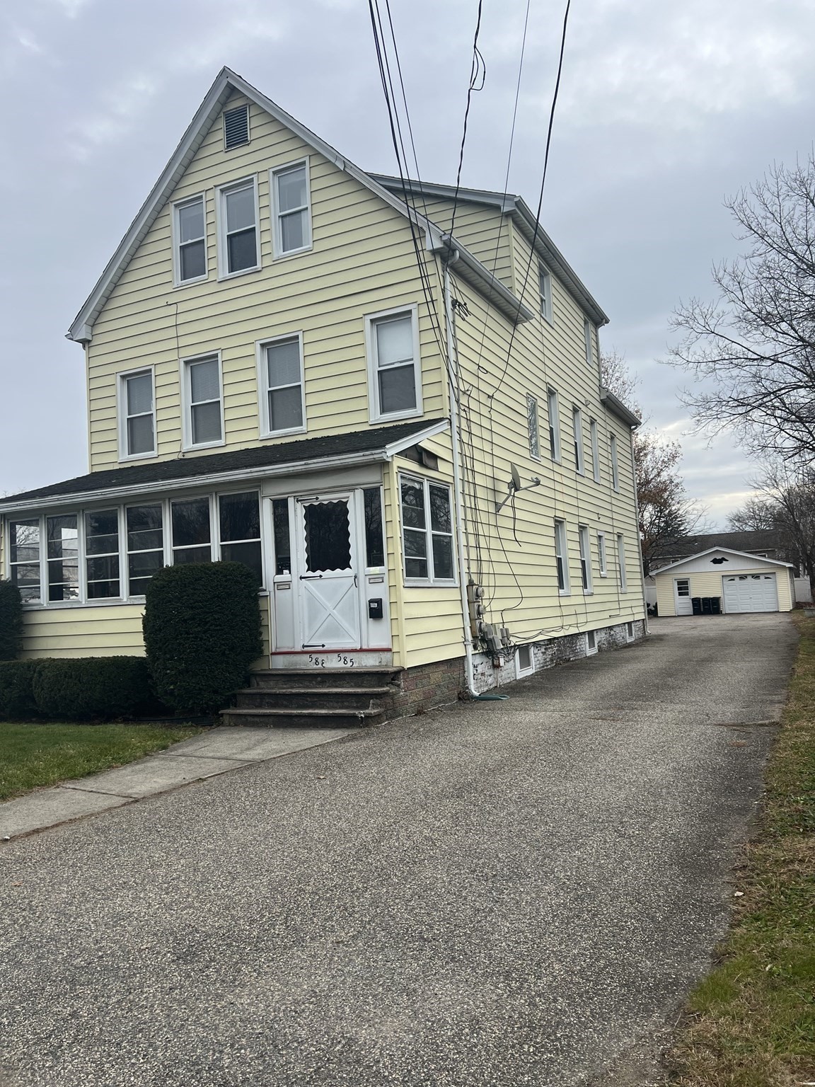583 McKinstry Avenue, Chicopee, MA 01020