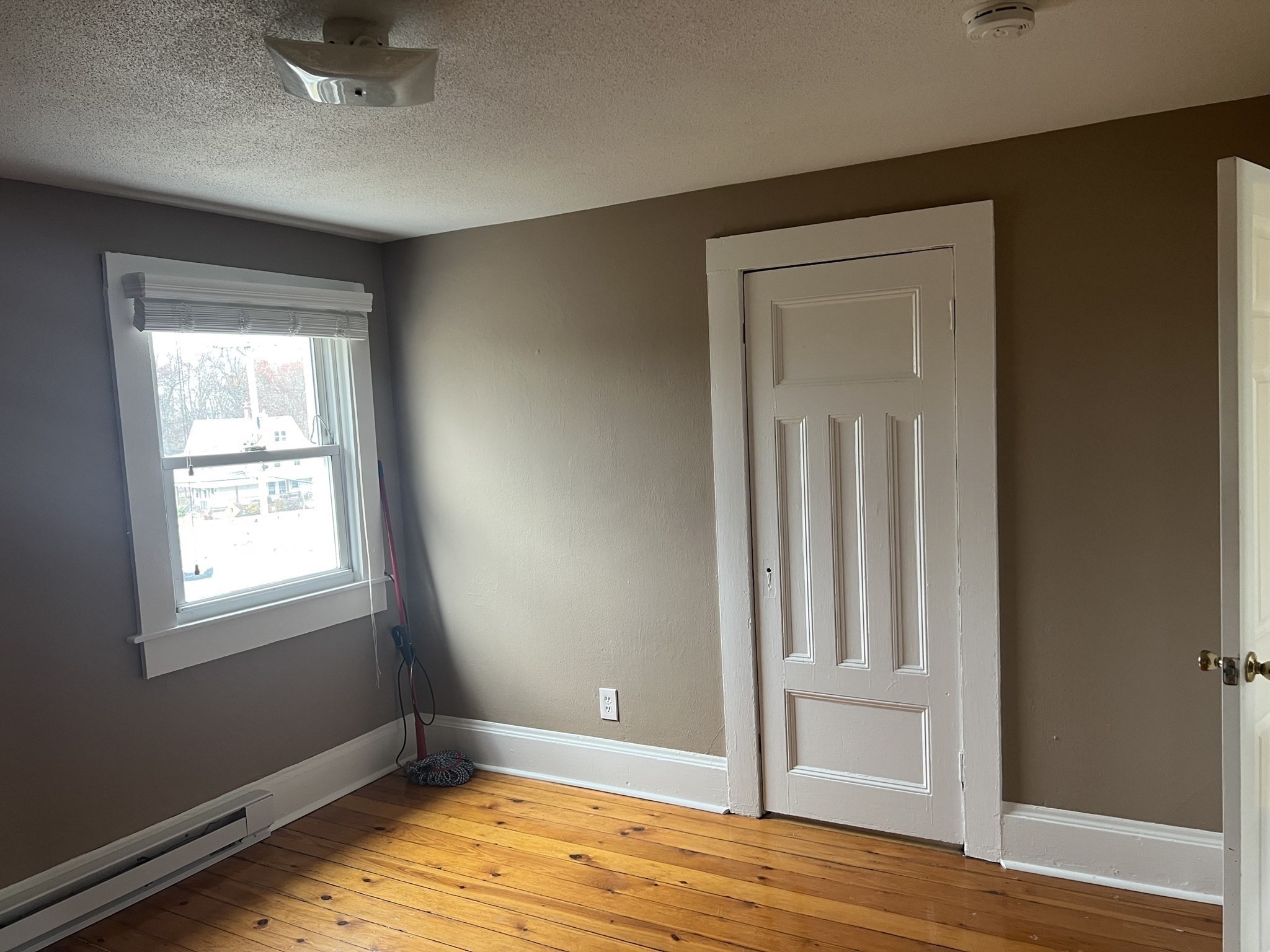 583 McKinstry Avenue, Chicopee, MA 01020 - Image 20