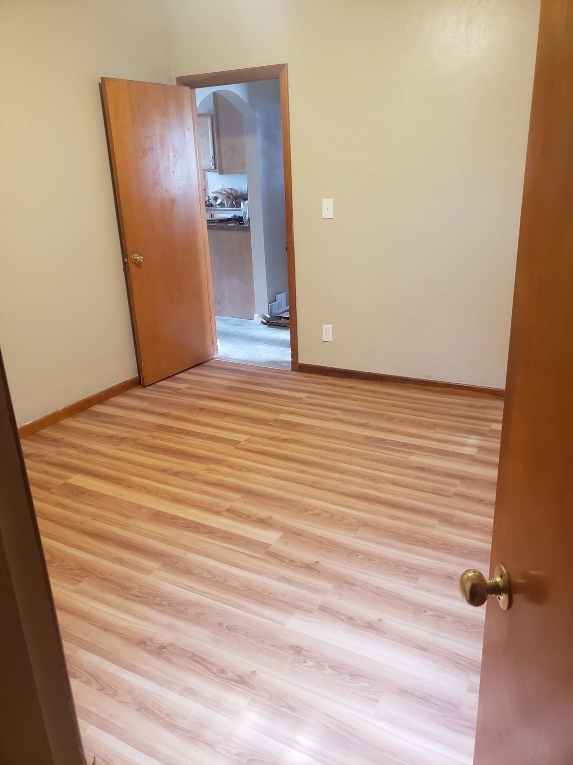 583 McKinstry Avenue, Chicopee, MA 01020 - Image 9