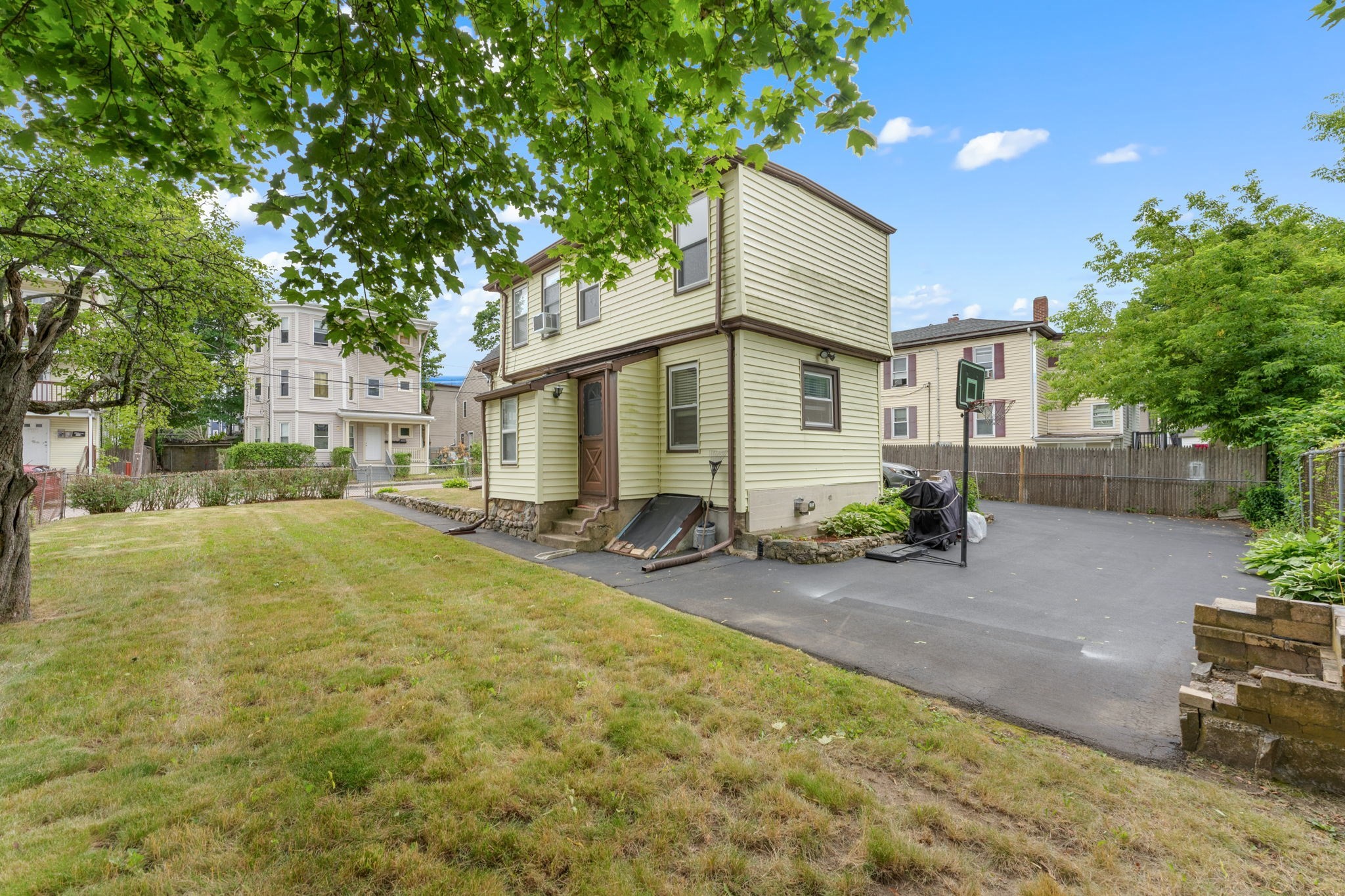 35 Huntington St, Brockton, MA 02301 - Image 28