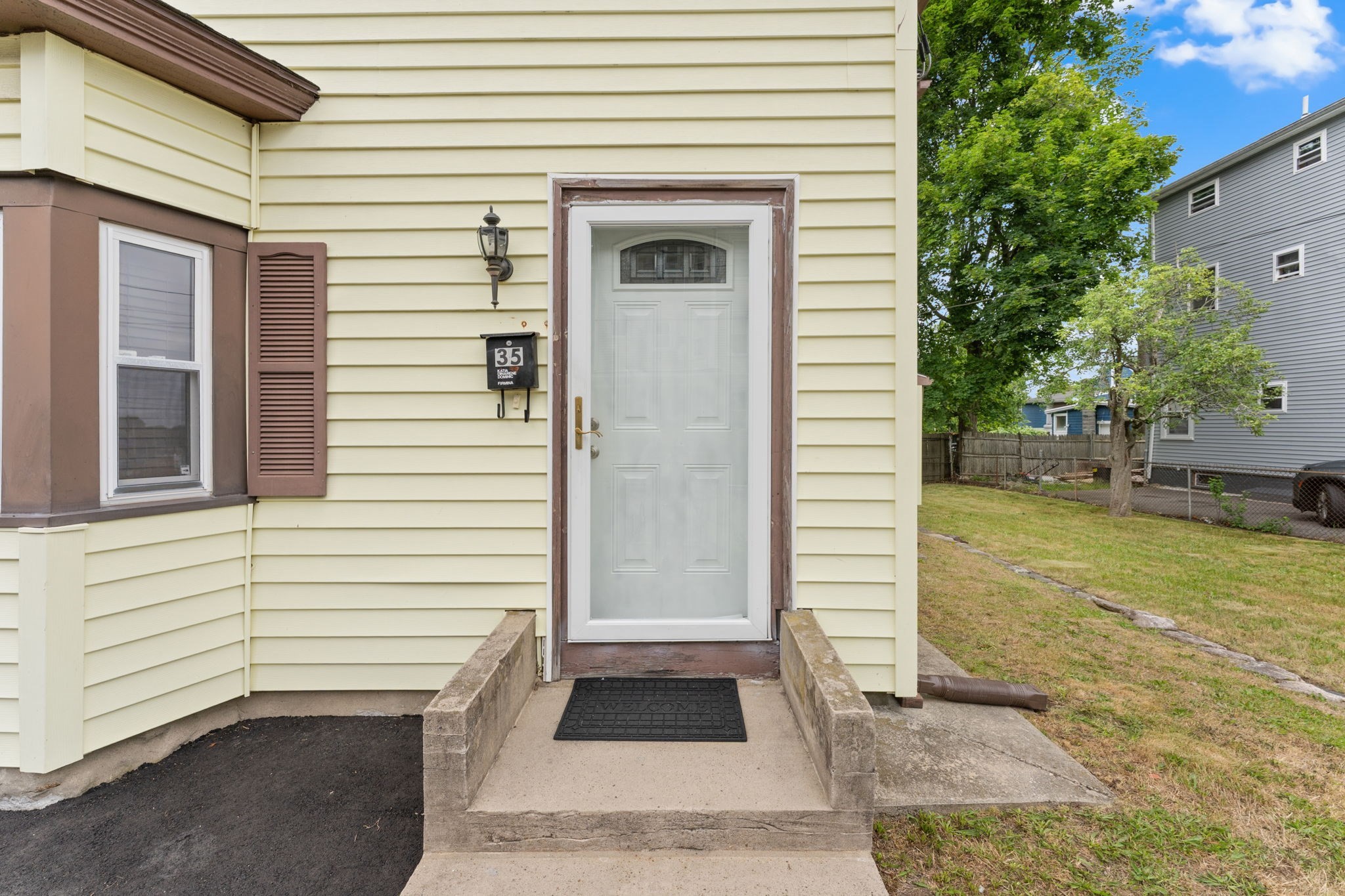 35 Huntington St, Brockton, MA 02301 - Image 4