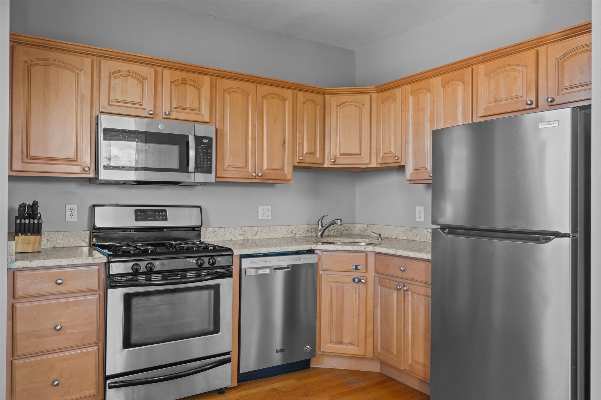 44 Stark Ave Unit B, Revere, MA 02151 - Image 8