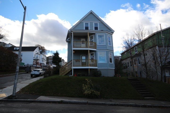 74 Green Hill Pkwy, Worcester, MA 01605 - Image 2