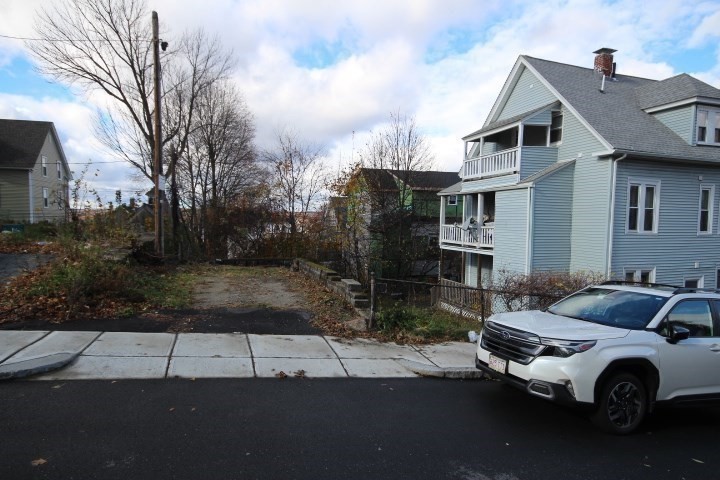 74 Green Hill Pkwy, Worcester, MA 01605 - Image 10