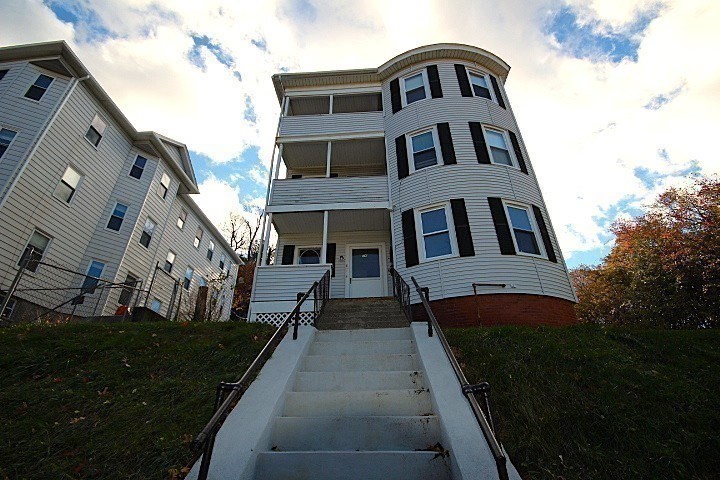 78 Green Hill Pkwy, Worcester, MA 01605 - Image 2