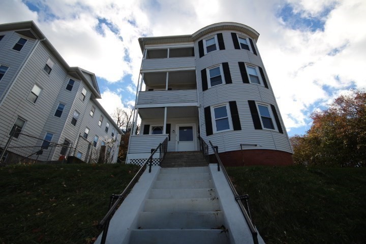 78 Green Hill Pkwy, Worcester, MA 01605 - Image 4