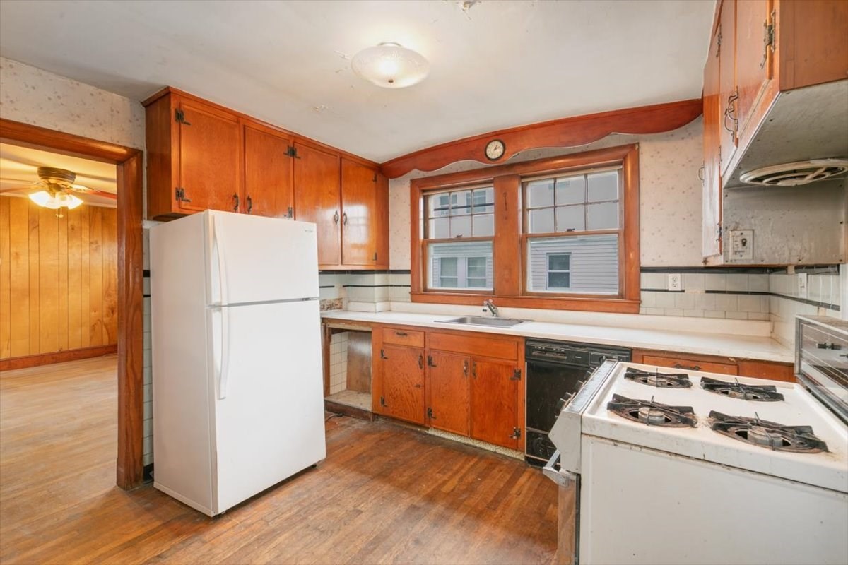 86 Laurel Street, Lynn, MA 01905 - Image 13
