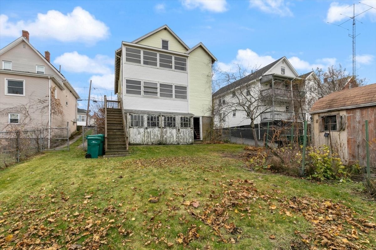 86 Laurel Street, Lynn, MA 01905 - Image 39