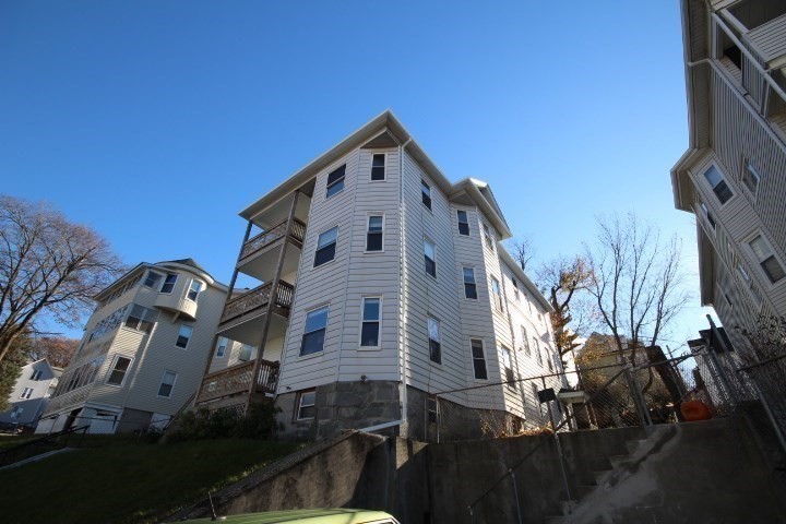 82 Green Hill Pkwy, Worcester, MA 01605 - Image 4