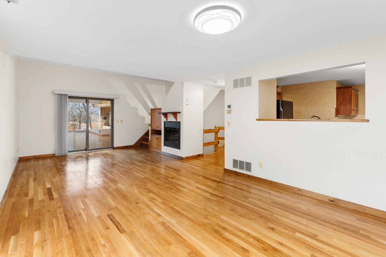 16 W Parish Court Unit 16, Haverhill, MA 01830 - Image 4