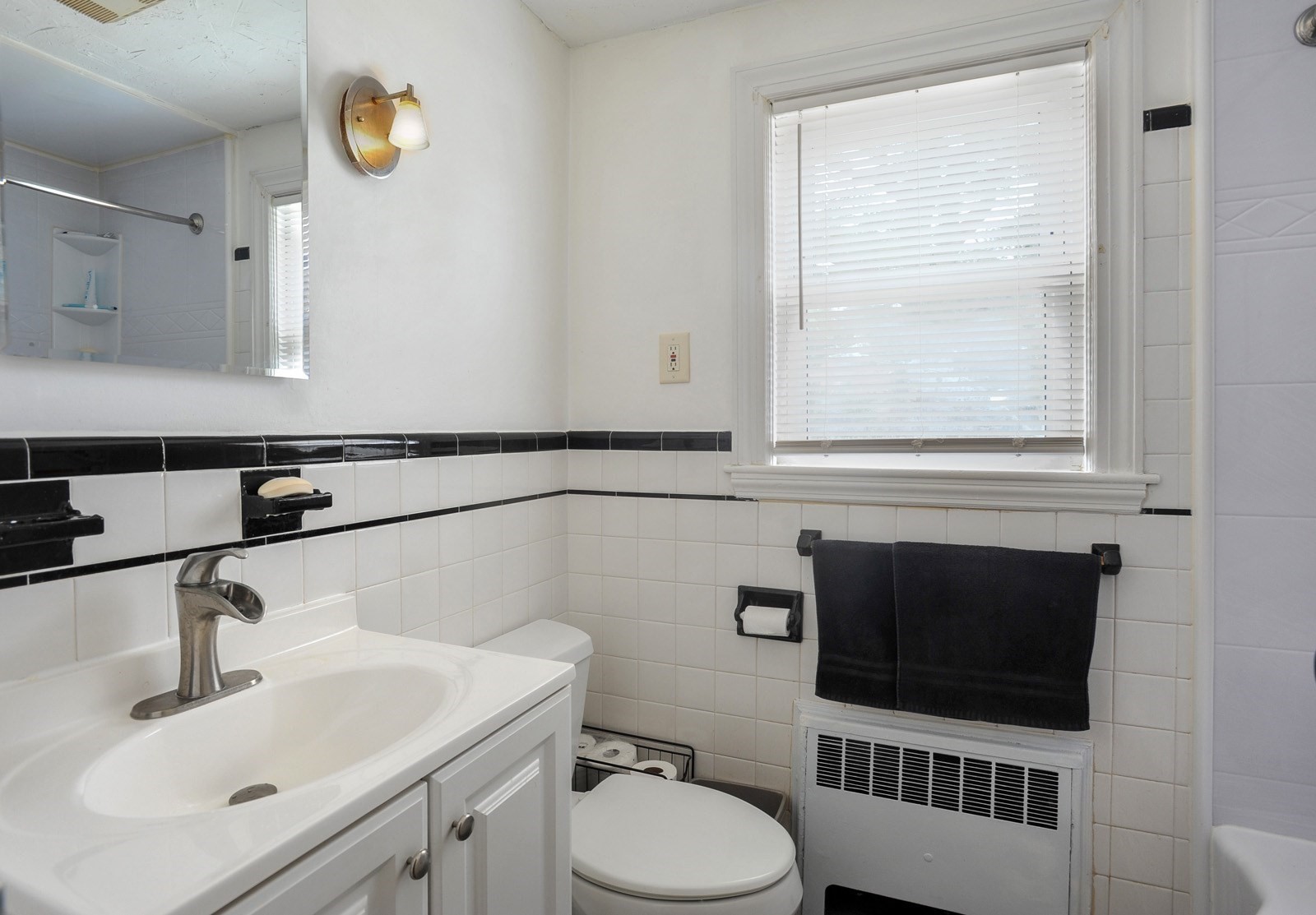 376 Pleasant  Street, Weymouth, MA 02190 - Image 18