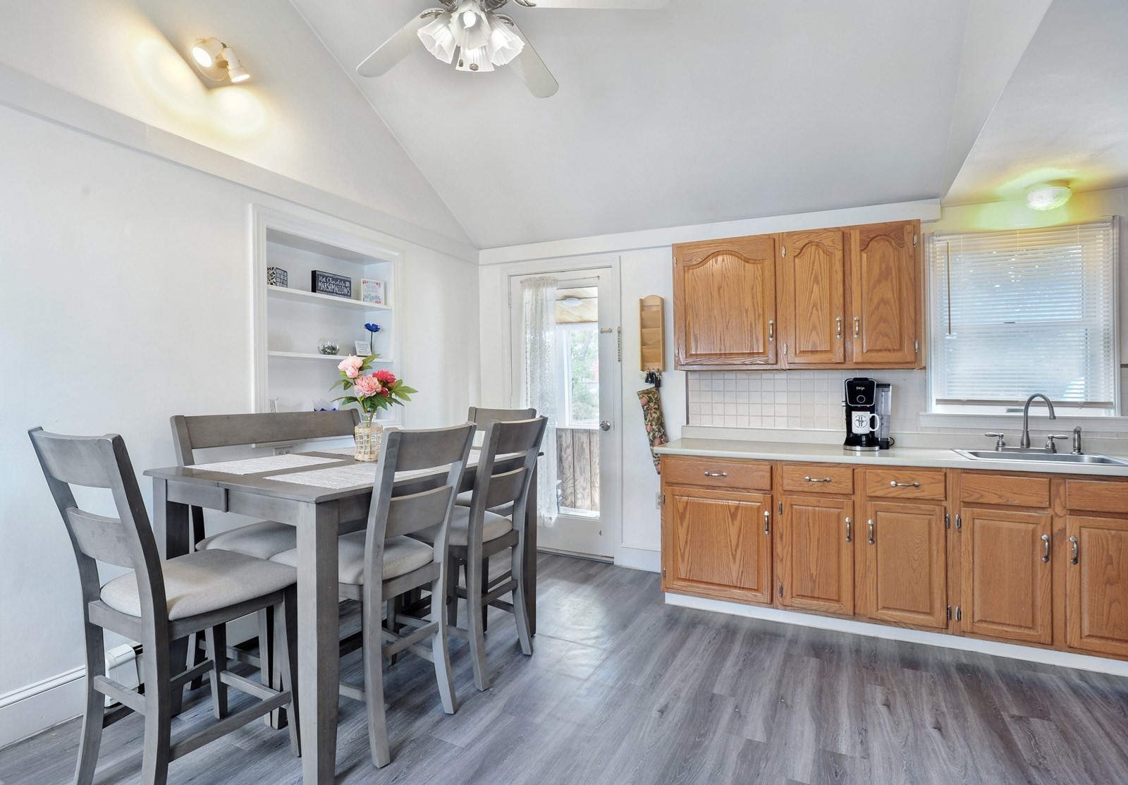 376 Pleasant  Street, Weymouth, MA 02190 - Image 6