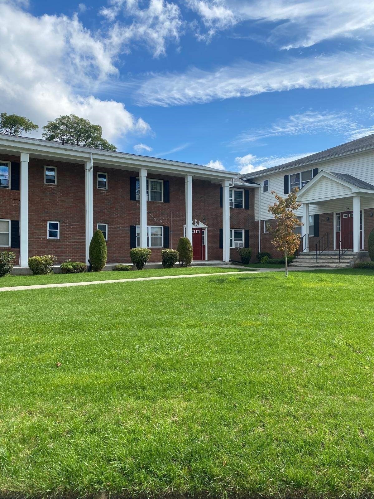 57 Colonial Circle Unit D, Chicopee, MA 01020 - Image 17