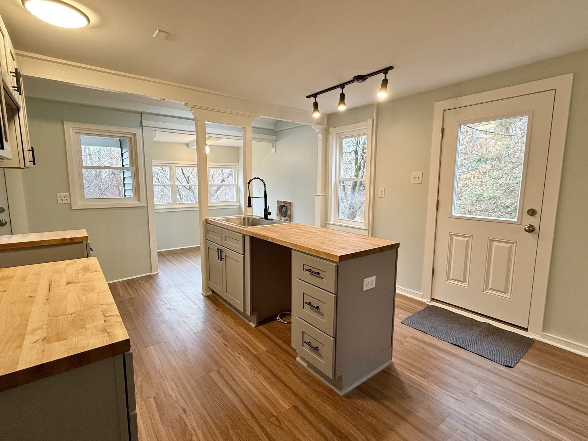 89 W Main St., Orange, MA 01364 - Image 8