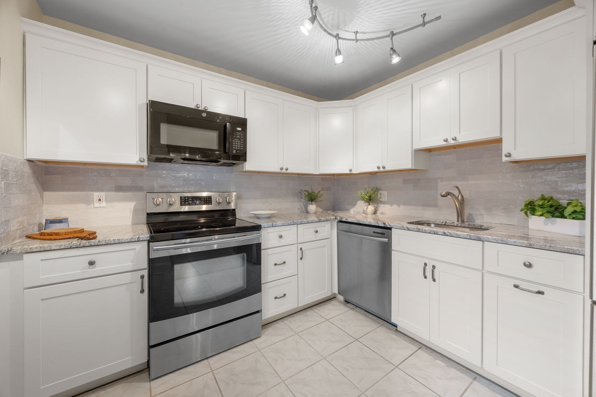 23 Landing Lane Unit 23, Brewster, MA 02631 - Image 10