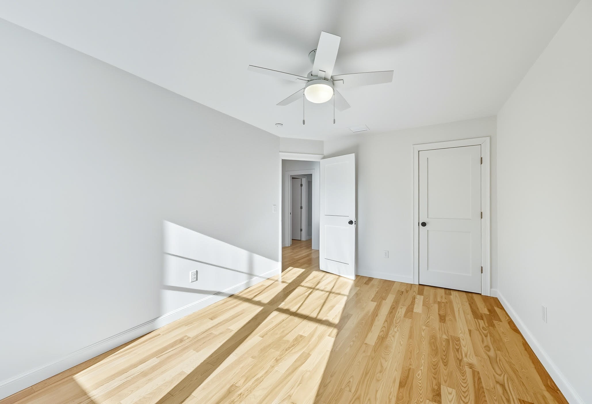 14 Ravenswood, Providence, RI 02908 - Image 18