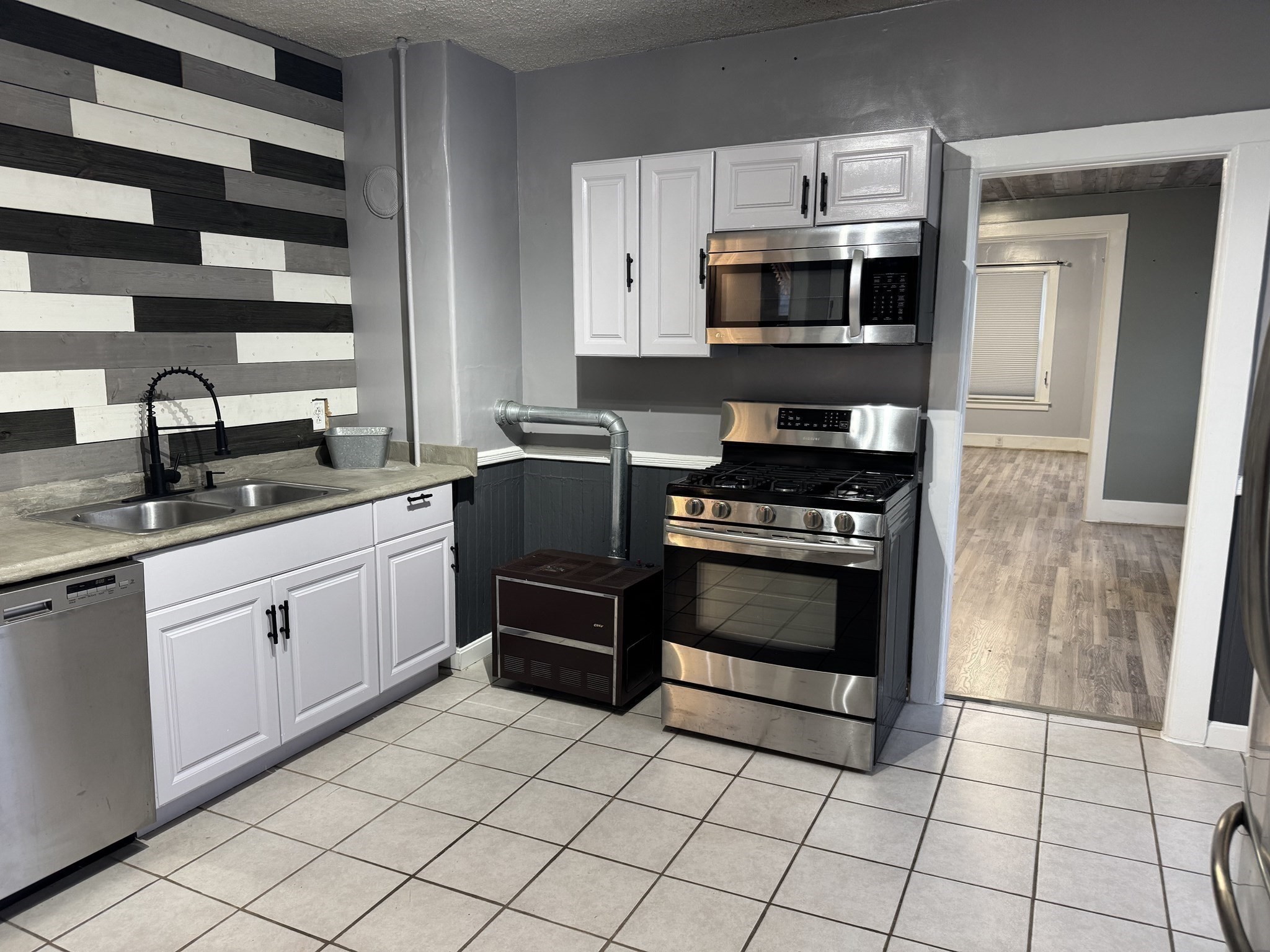 269 Mechanic St, Southbridge, MA 01550 - Image 7