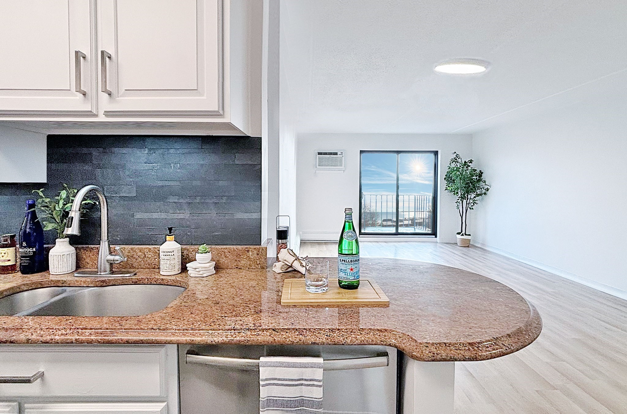 95 Nahant St Unit 33, Lynn, MA 01902