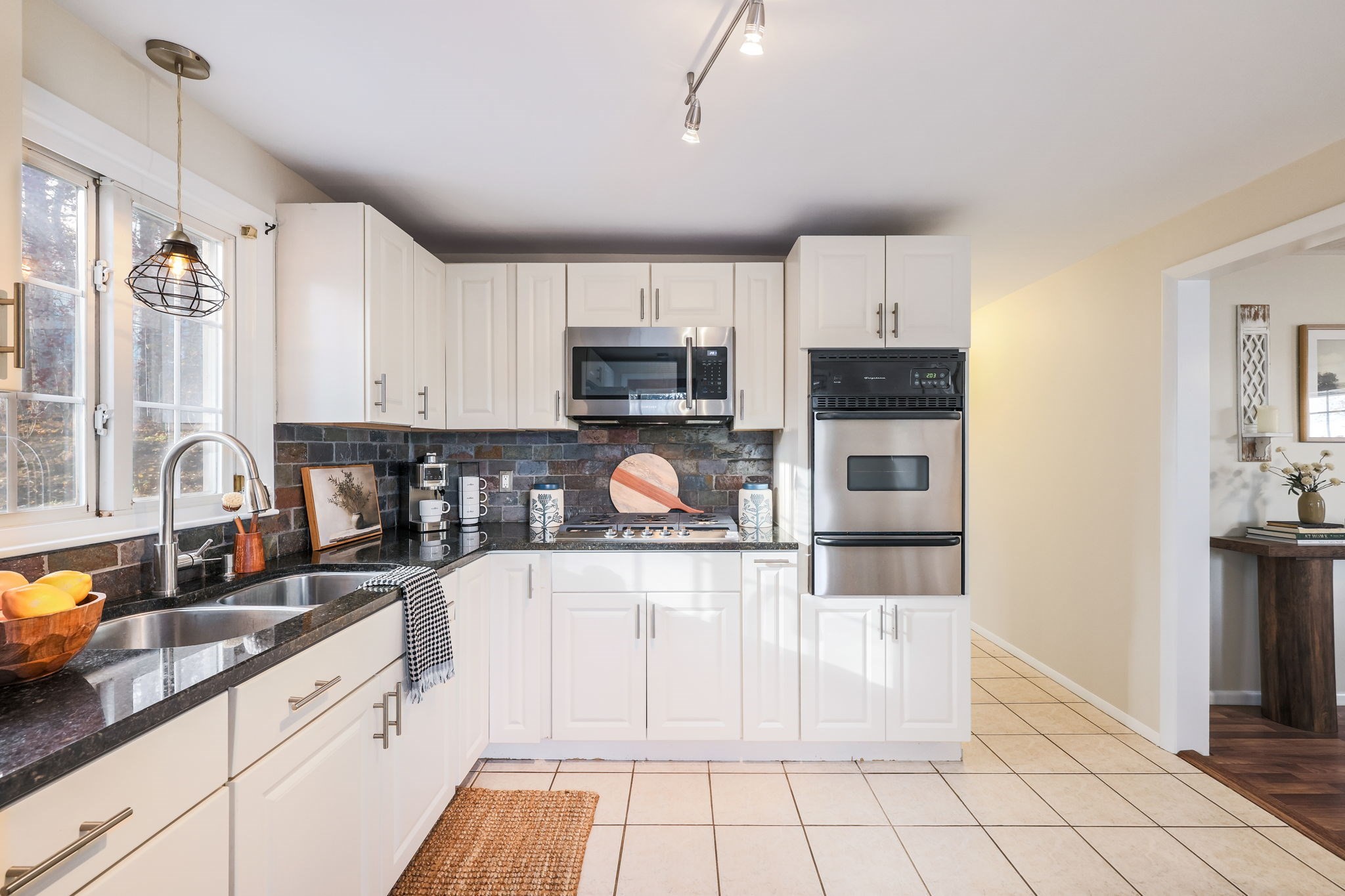 304 Saint Nicholas Ave, Worcester, MA 01606 - Image 17
