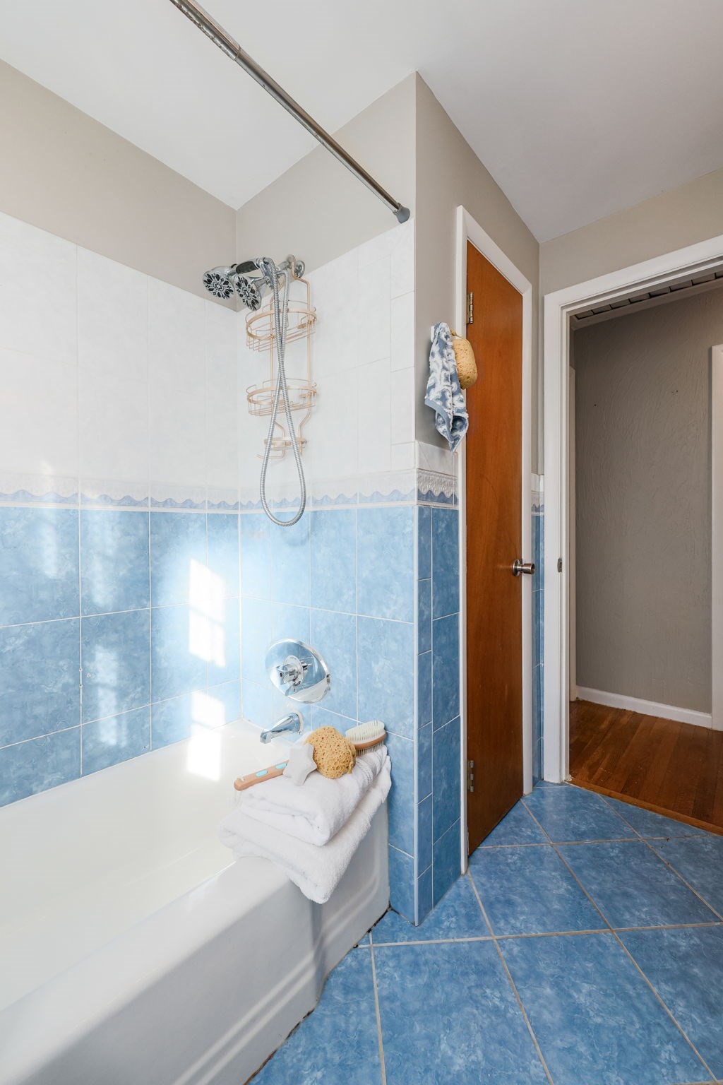 304 Saint Nicholas Ave, Worcester, MA 01606 - Image 27