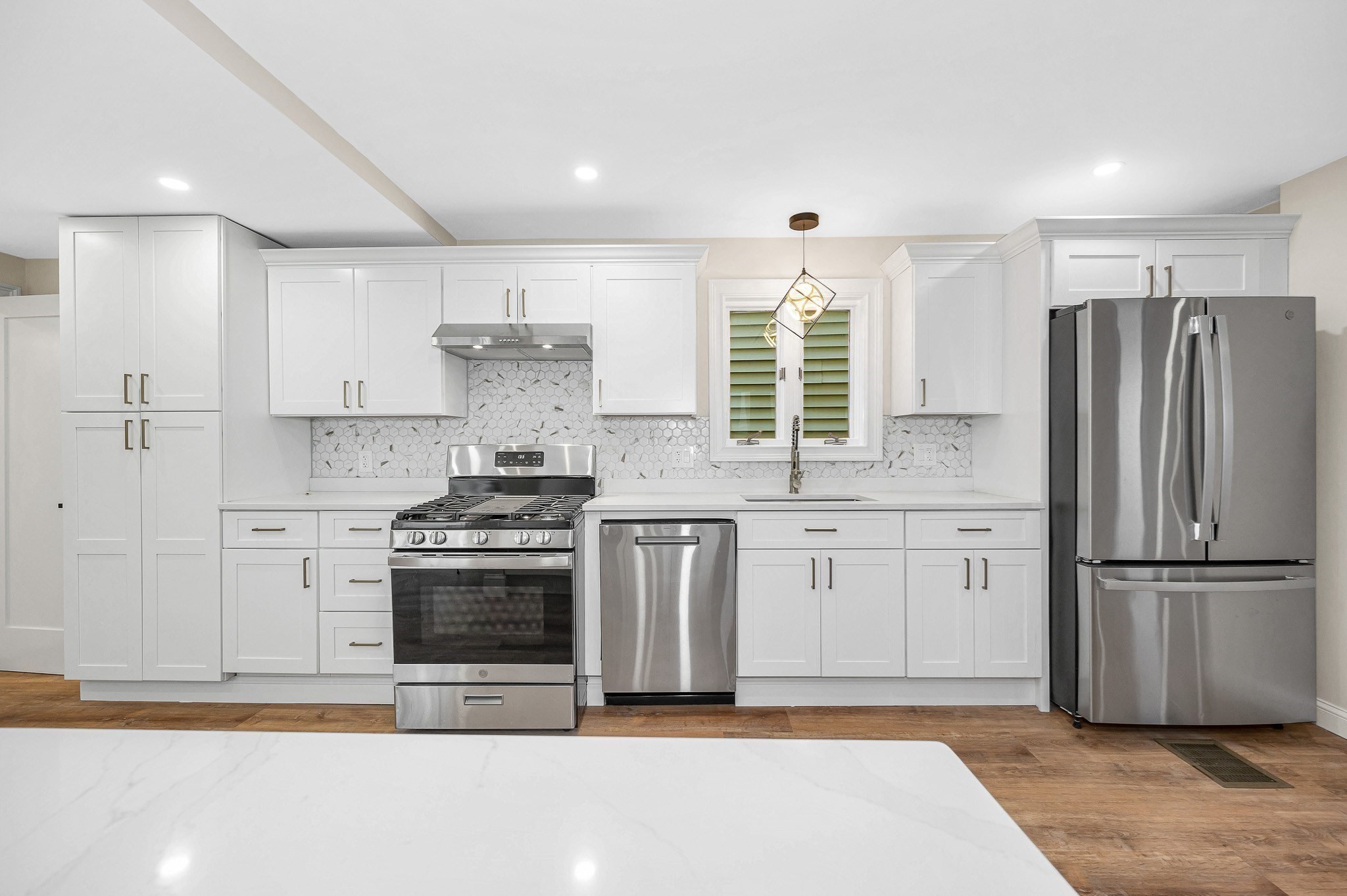 9 Cross St, Somerville, MA 02145 - Image 2