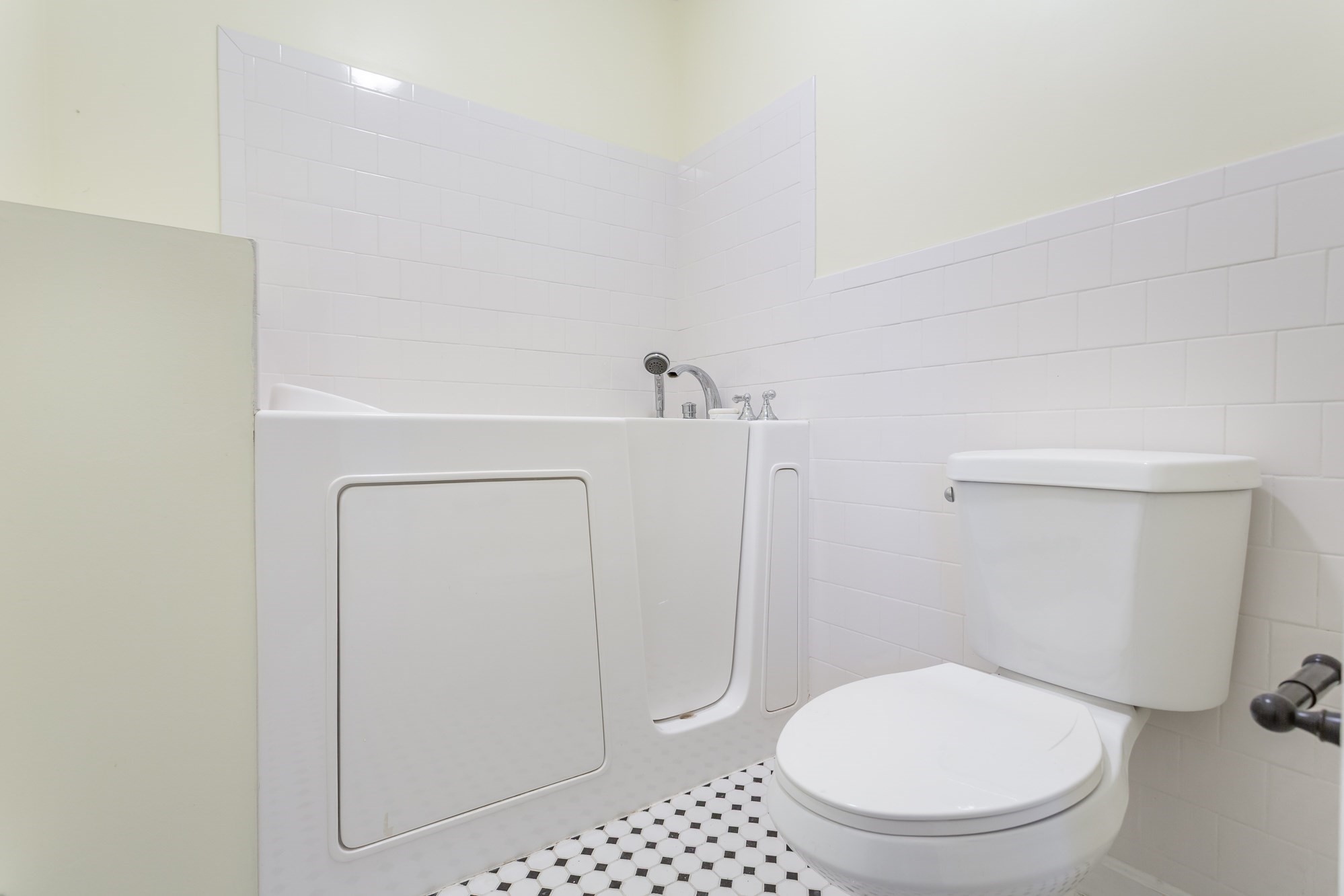 105 Cornhill Rd, Somerset, MA 02725 - Image 21