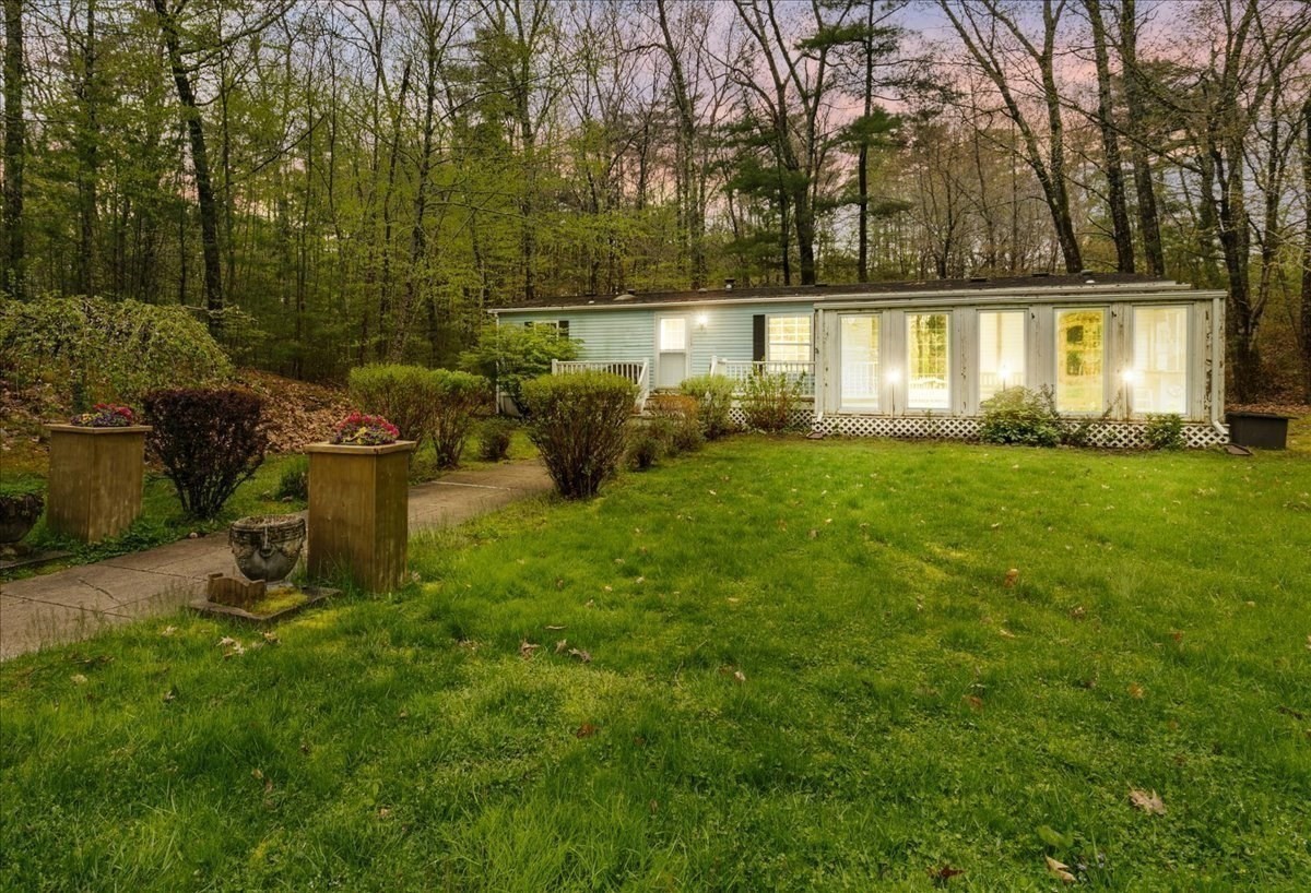 84 Forest Rd, Salisbury, MA 01952 - Image 1
