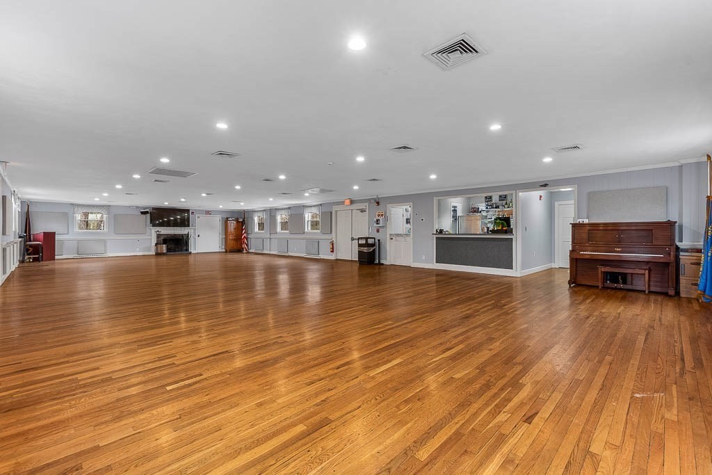 32 Dedham St, Dover, MA 02030 - Image 2