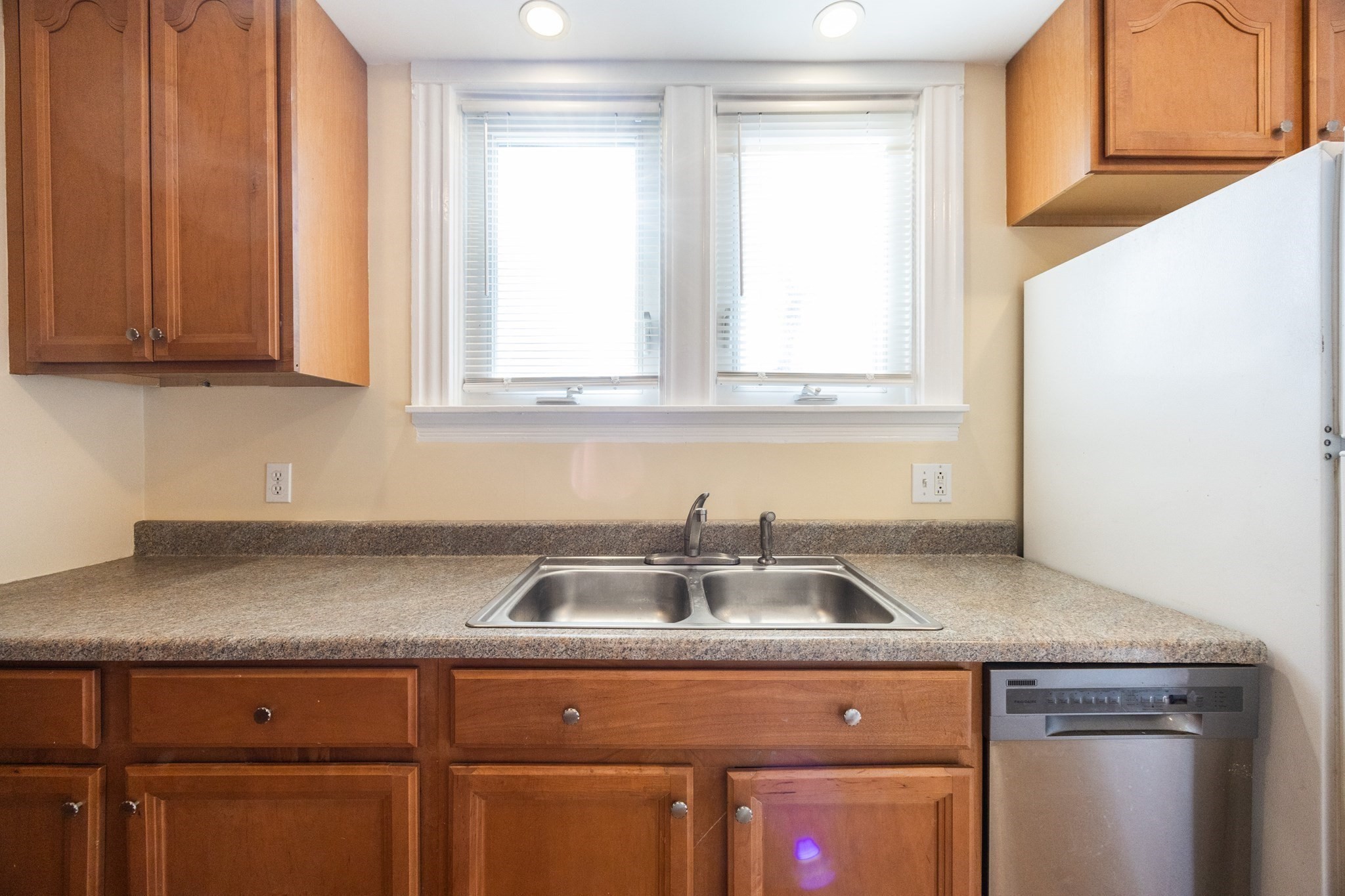 46 Oak St, Attleboro, MA 02703 - Image 18