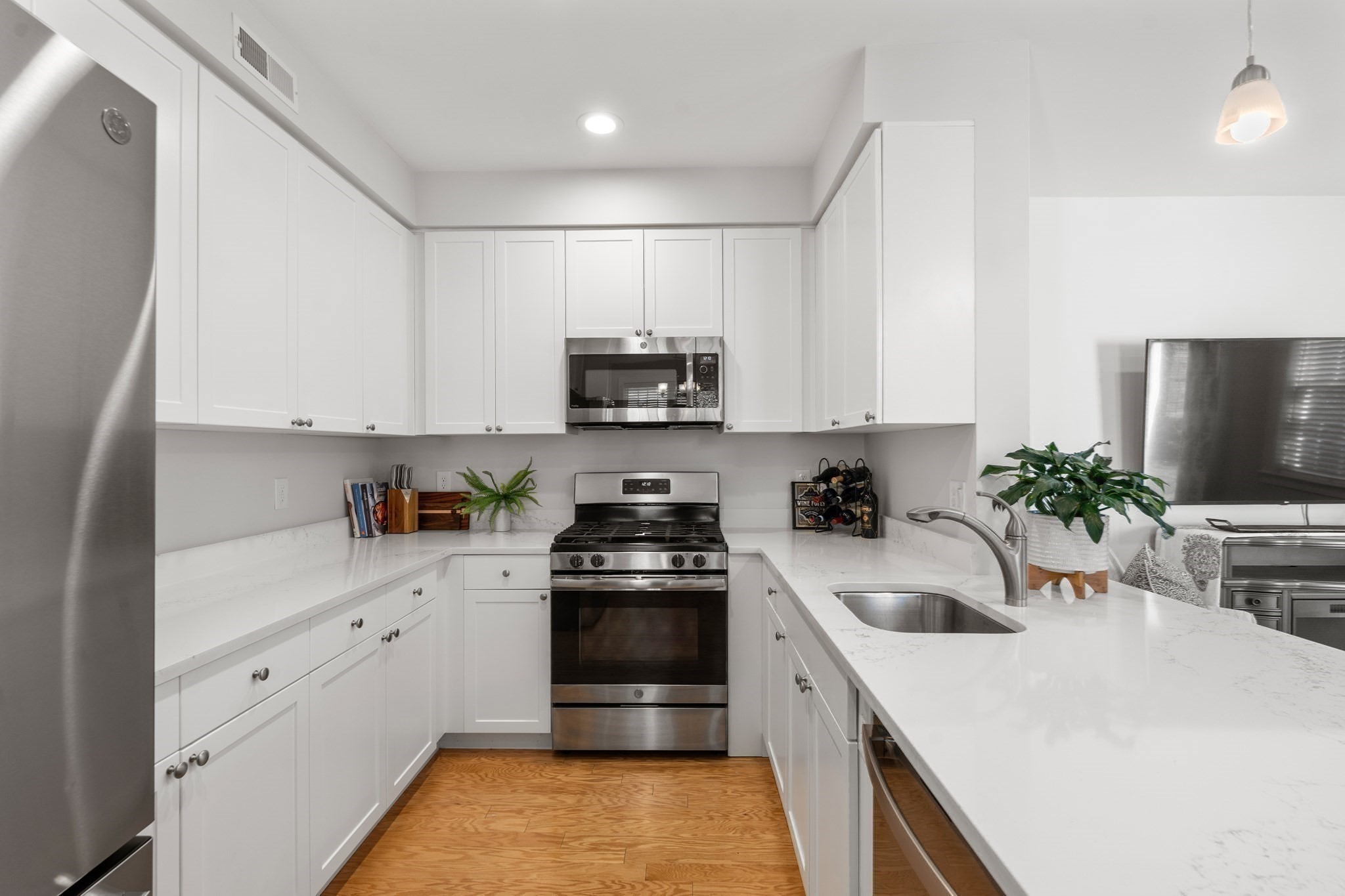 70 Endicott Unit 1306, Norwood, MA 02062 - Image 12