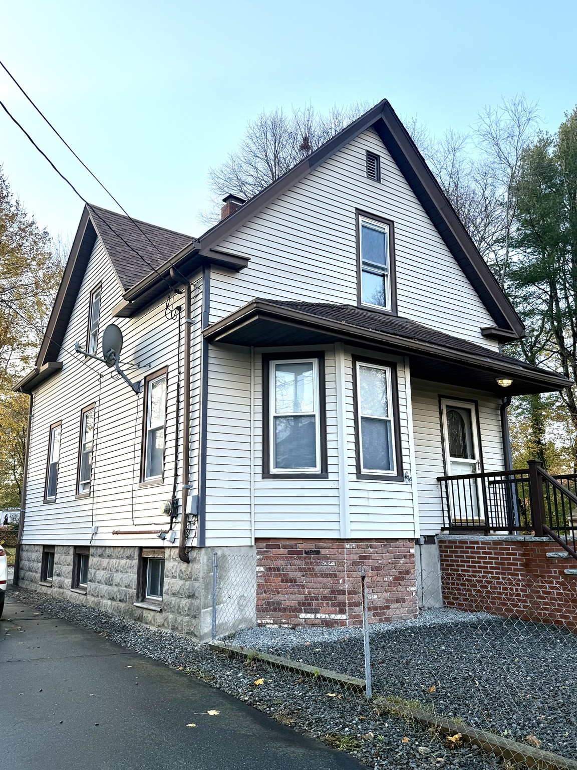 105 Dewolf St, New Bedford, MA 02740 - Image 2