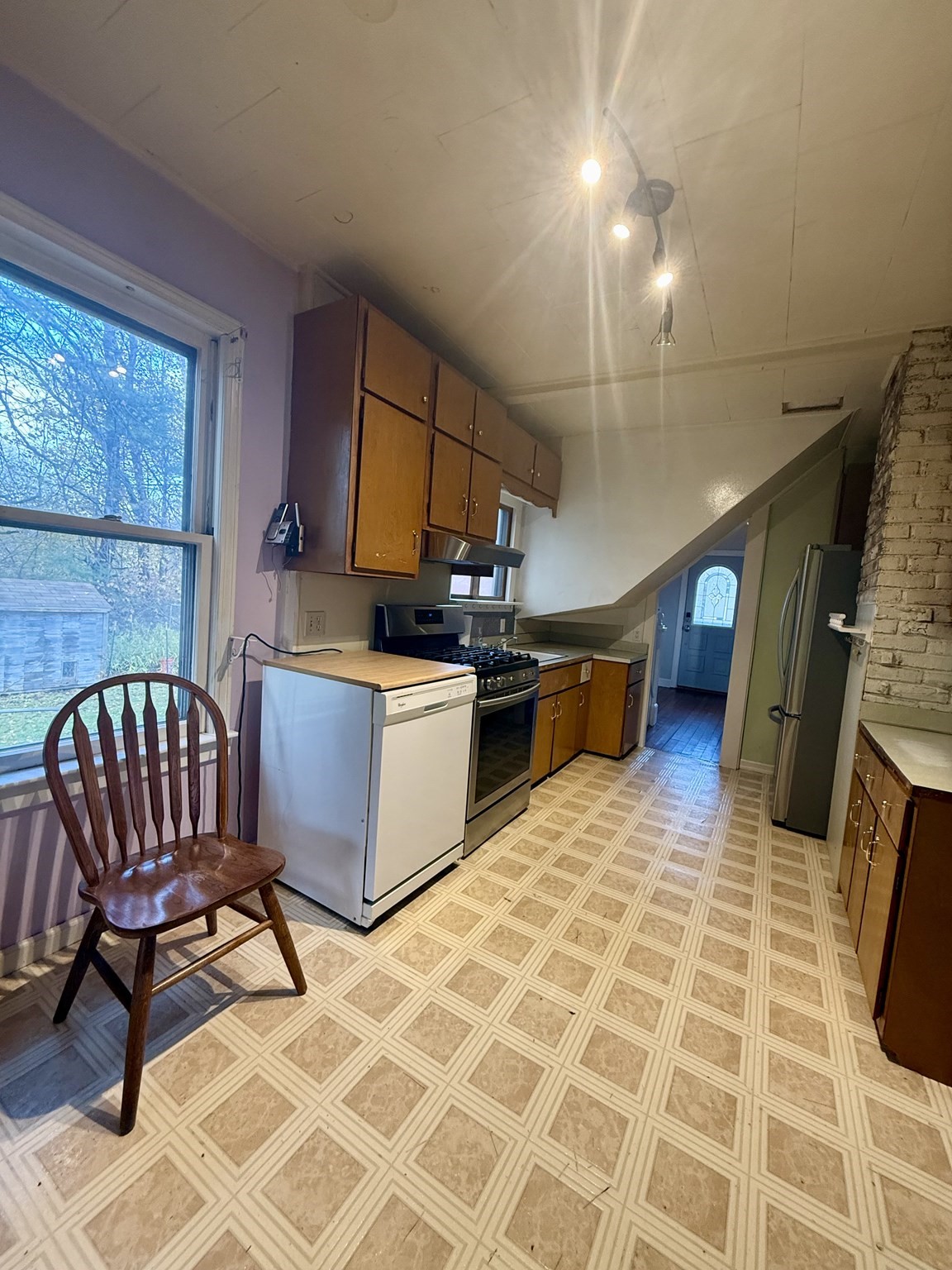 105 Dewolf St, New Bedford, MA 02740 - Image 30