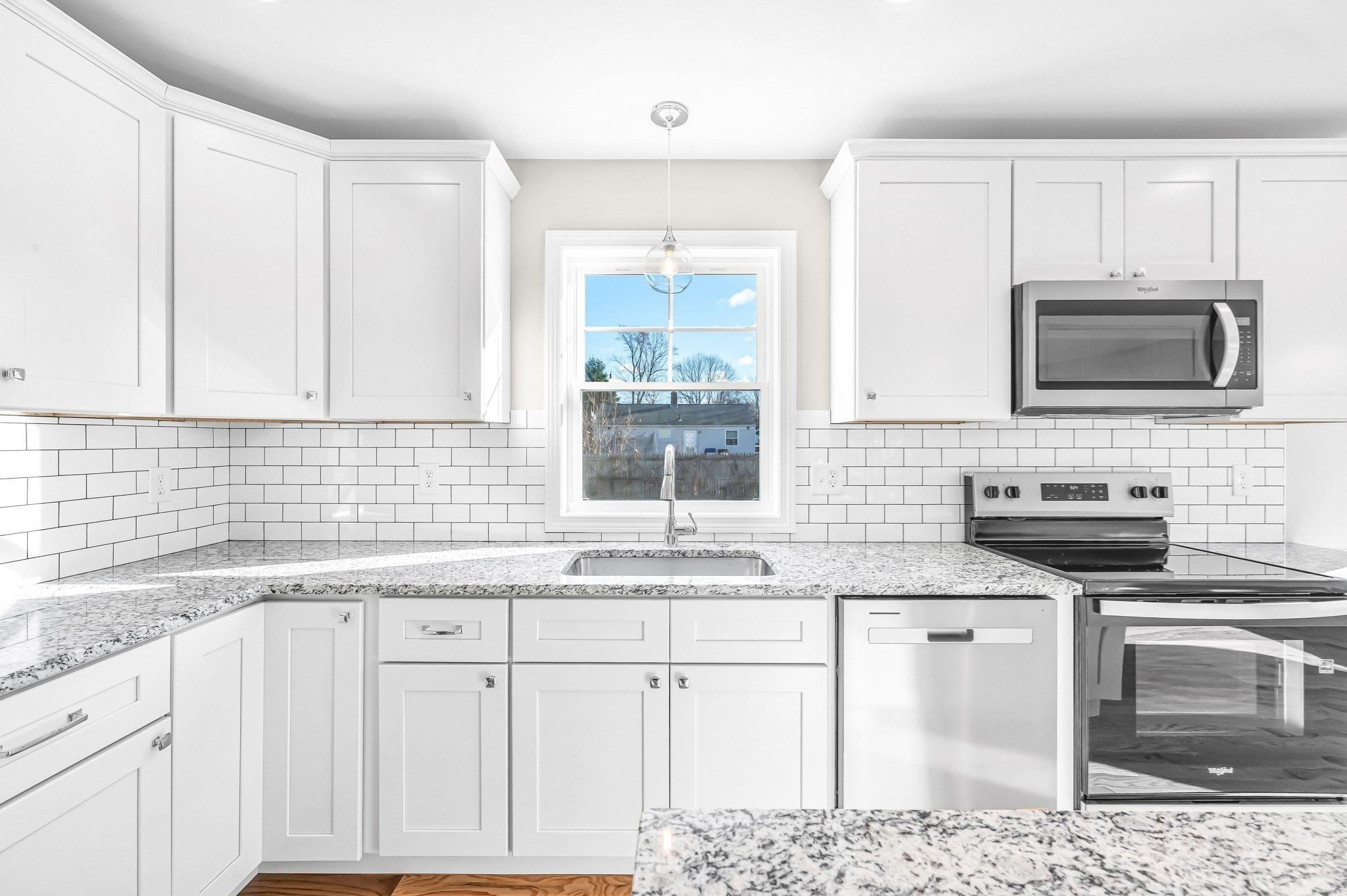 39 Wallace St, Springfield, MA 01119 - Image 20