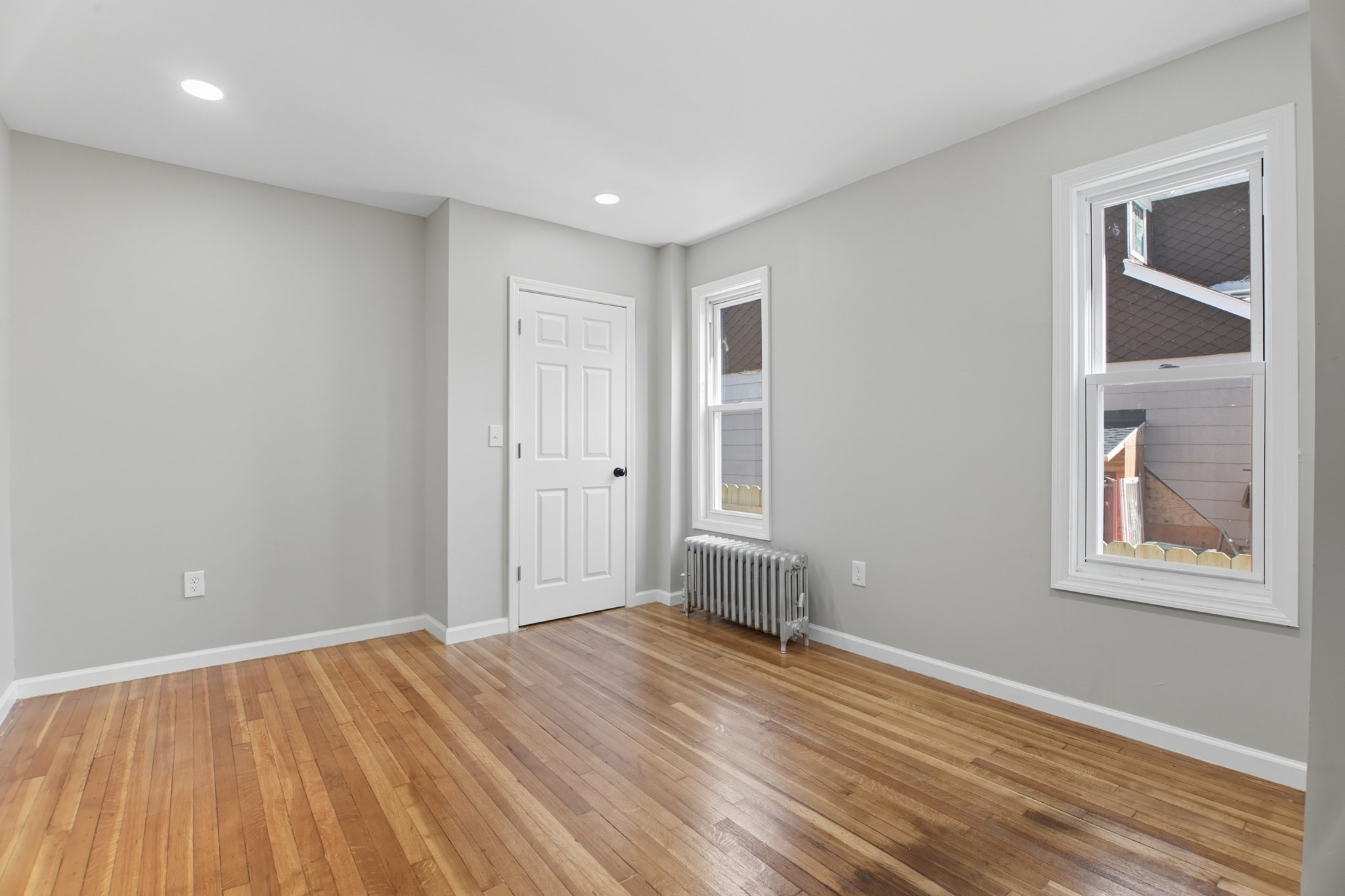 12 Saint James Ave, Holyoke, MA 01040 - Image 13