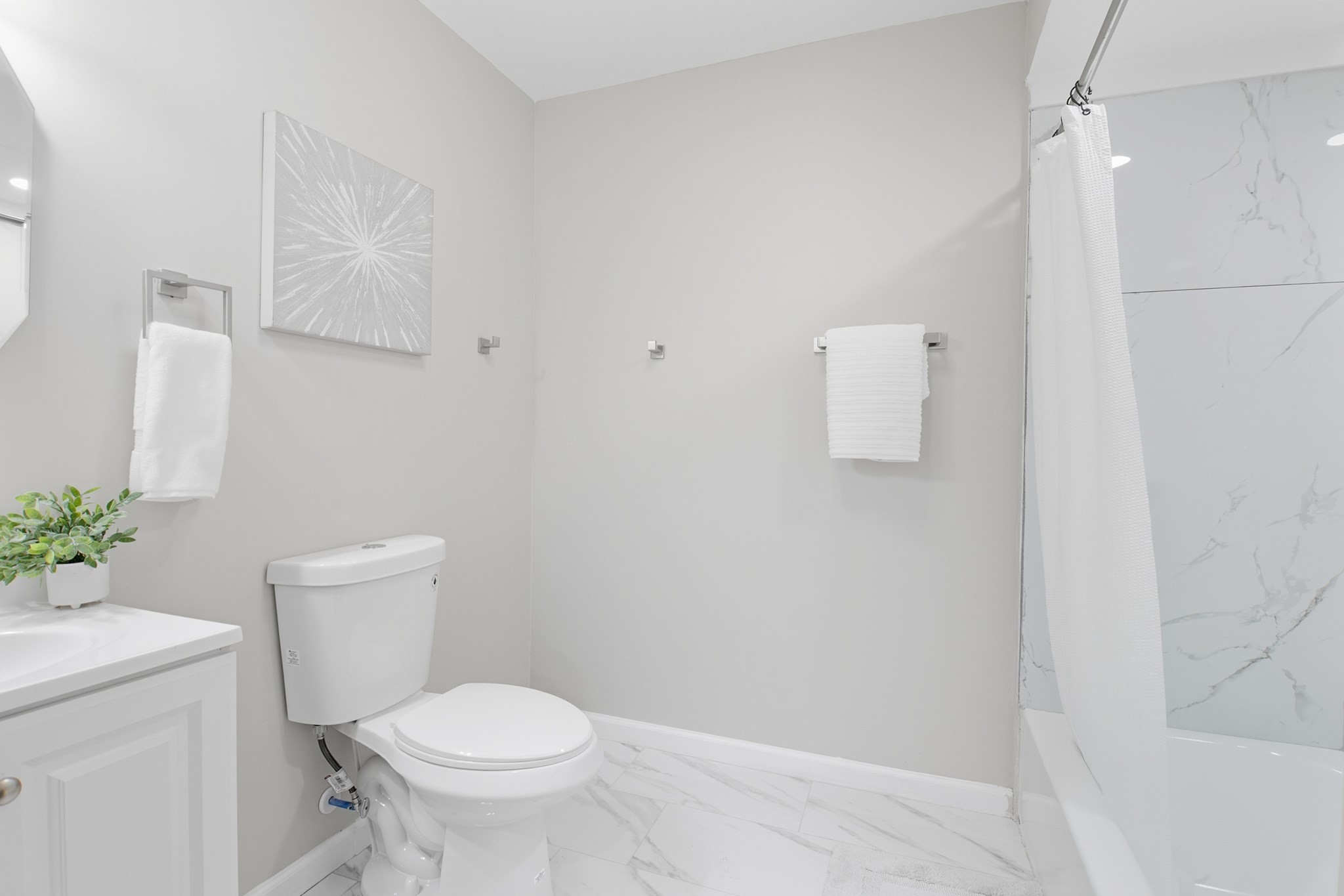 12 Saint James Ave, Holyoke, MA 01040 - Image 17