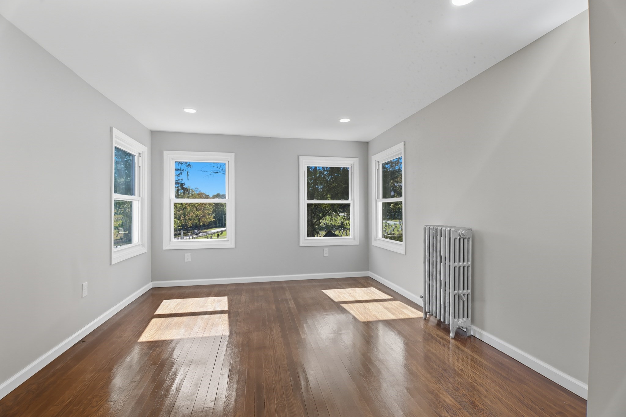 12 Saint James Ave, Holyoke, MA 01040 - Image 29