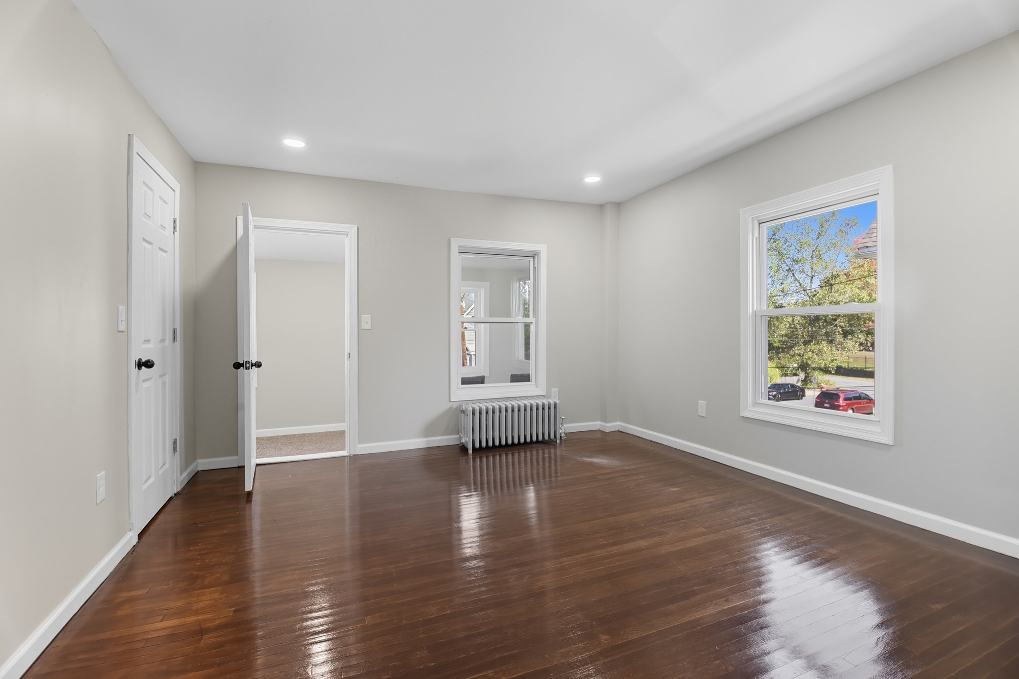 12 Saint James Ave, Holyoke, MA 01040 - Image 30