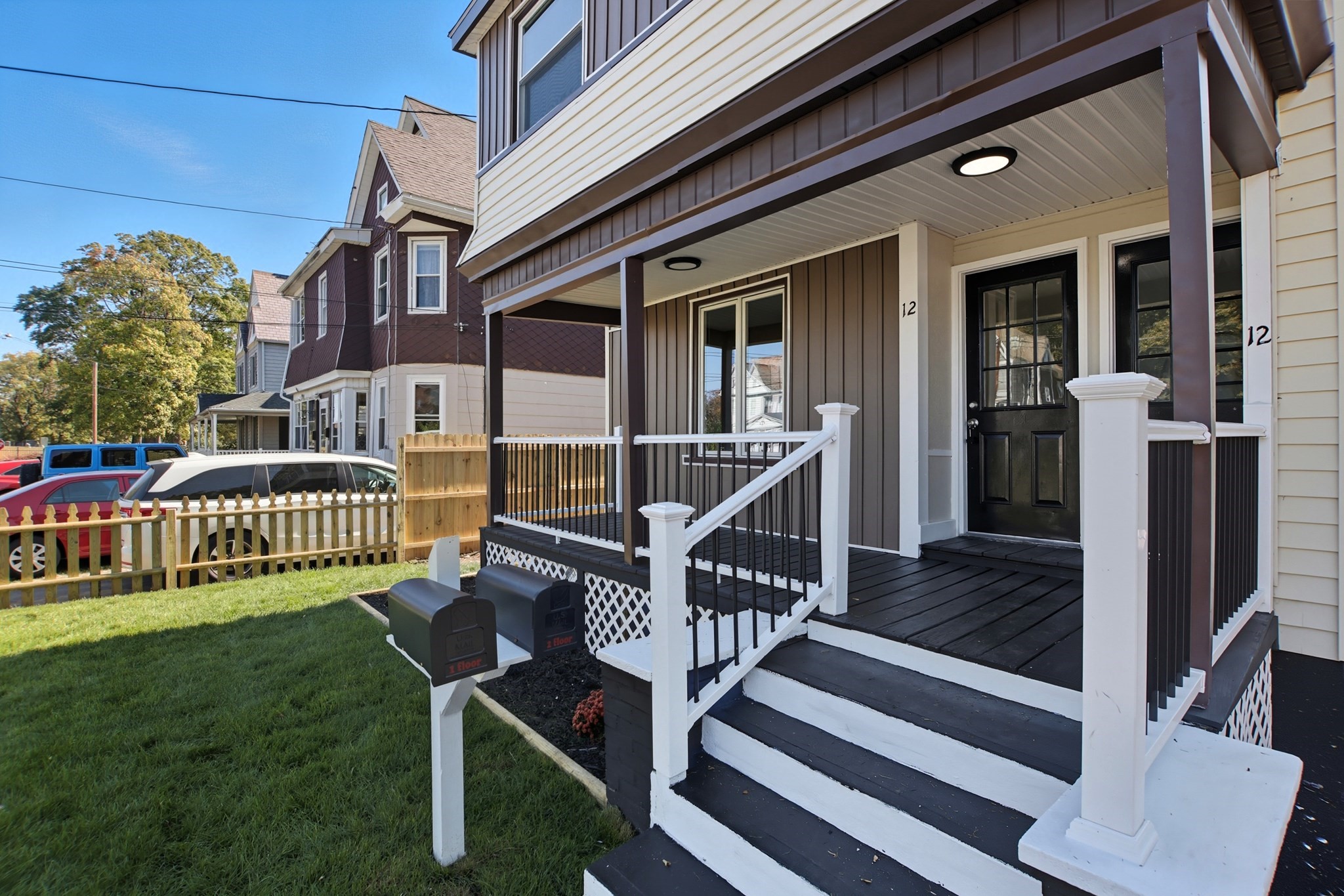 12 Saint James Ave, Holyoke, MA 01040 - Image 4