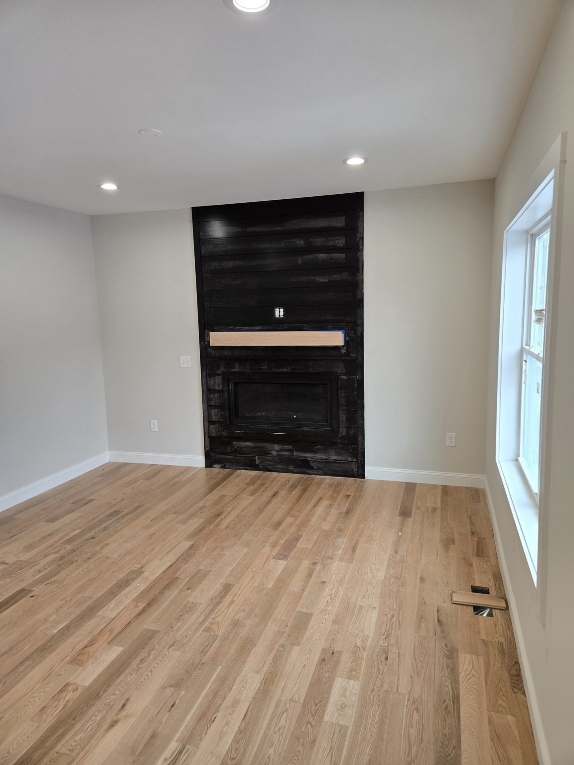 39 Tamarock Terrace, Stoneham, MA 02180 - Image 13