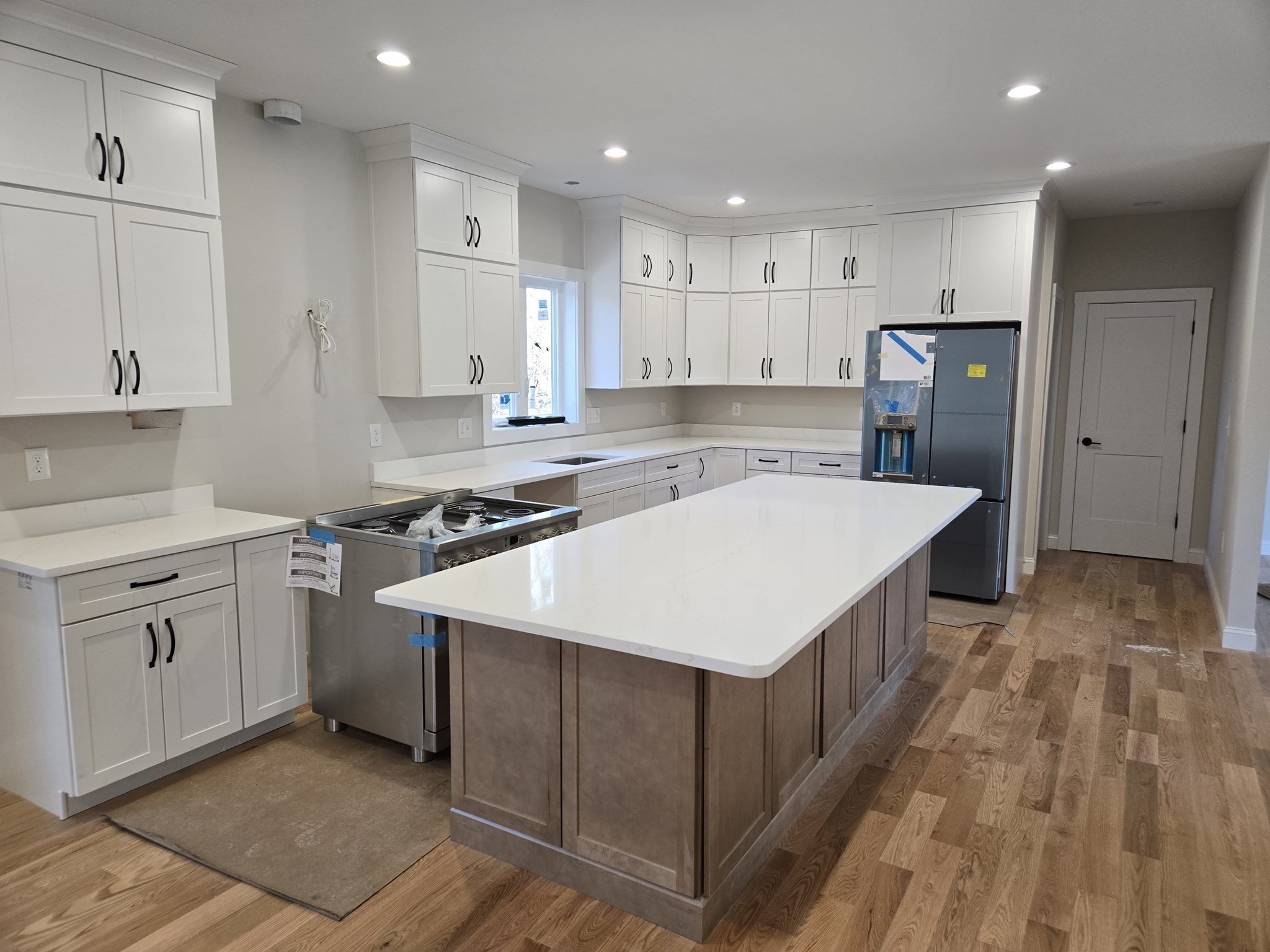 39 Tamarock Terrace, Stoneham, MA 02180 - Image 4