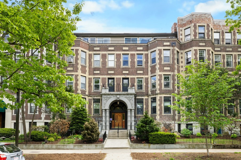390 Riverway Unit 24, Mission Hill, Boston, MA 02115 - Image 14